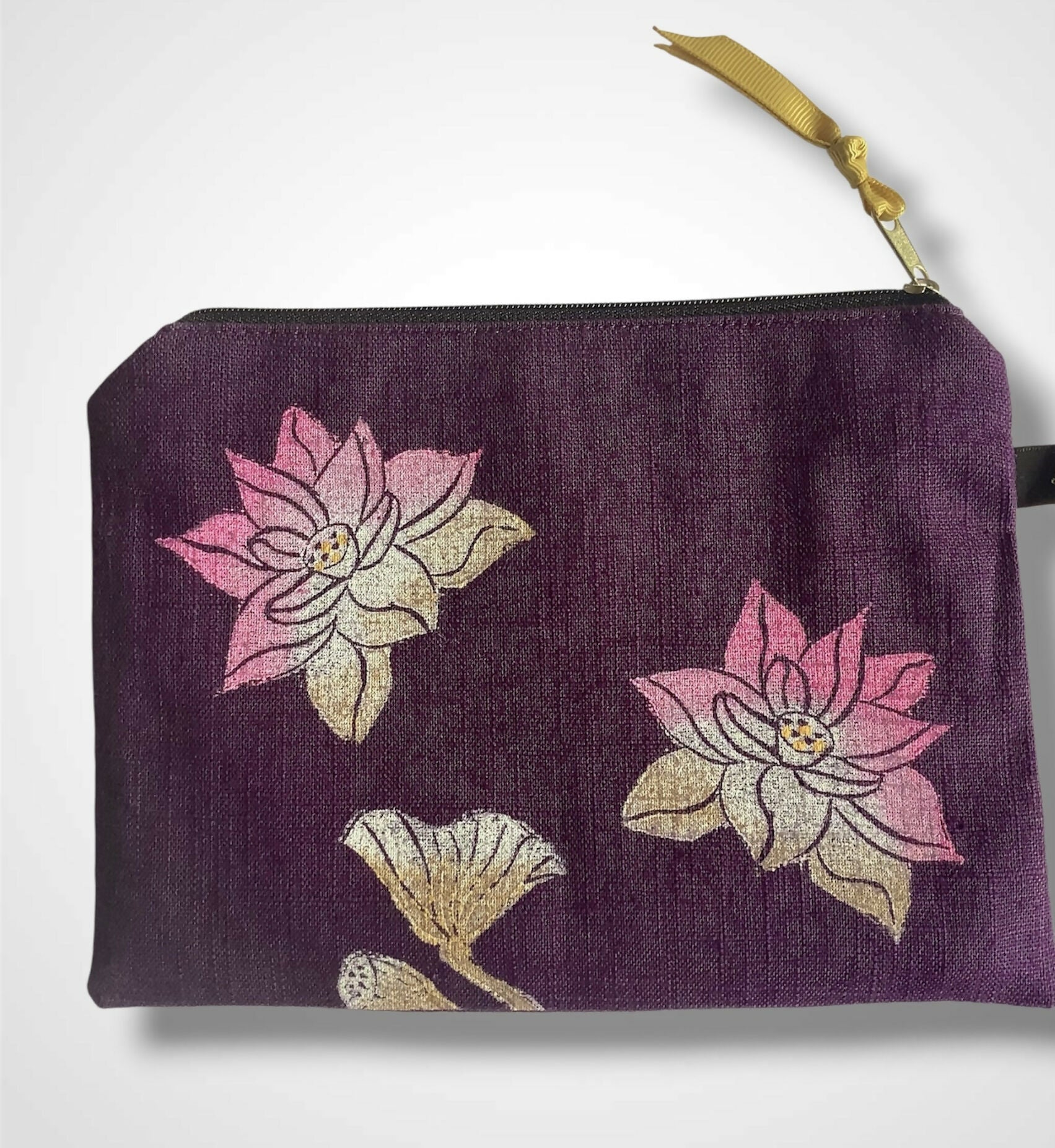 Purple Lotus Flower Linen Women’s Zip-Up Pouch