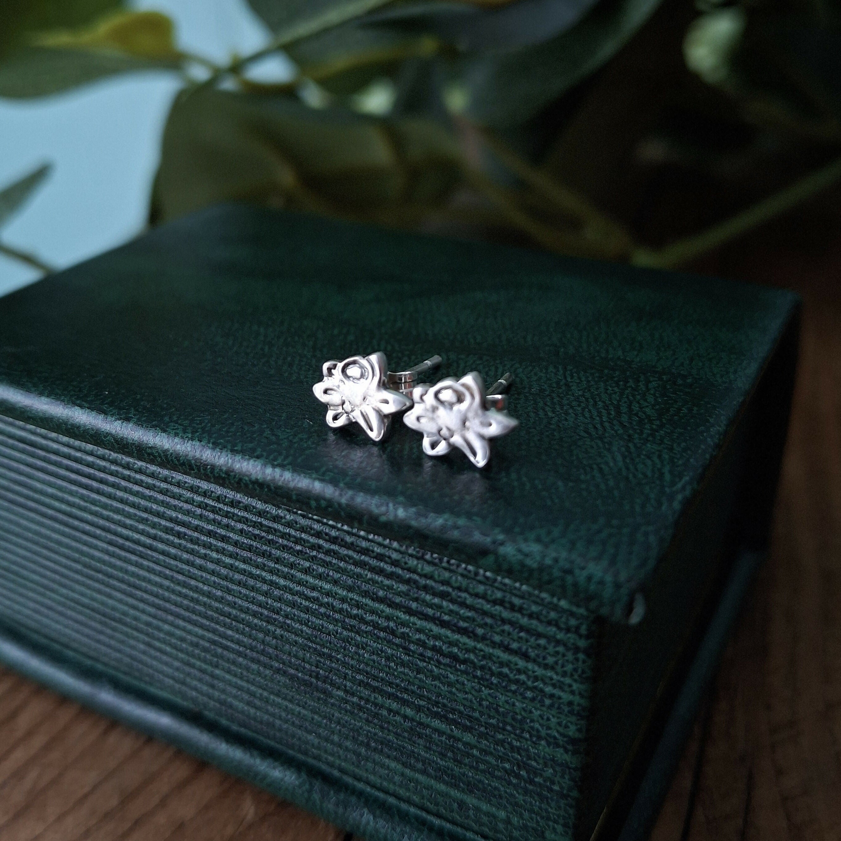 Handmade Silver Daffodil Studs