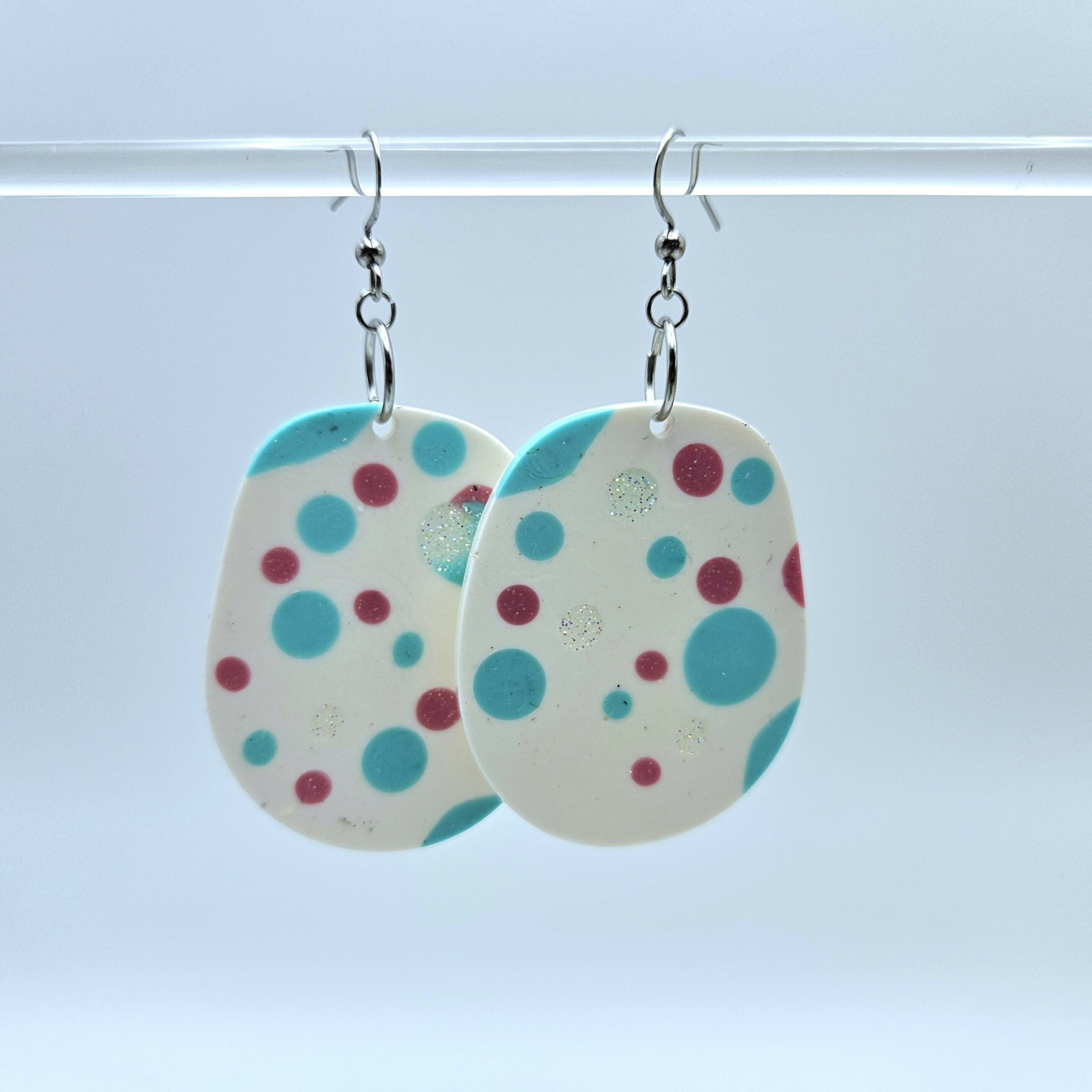 FUN, CONTEMPORARAY RESIN PEBBLE EARRINGS