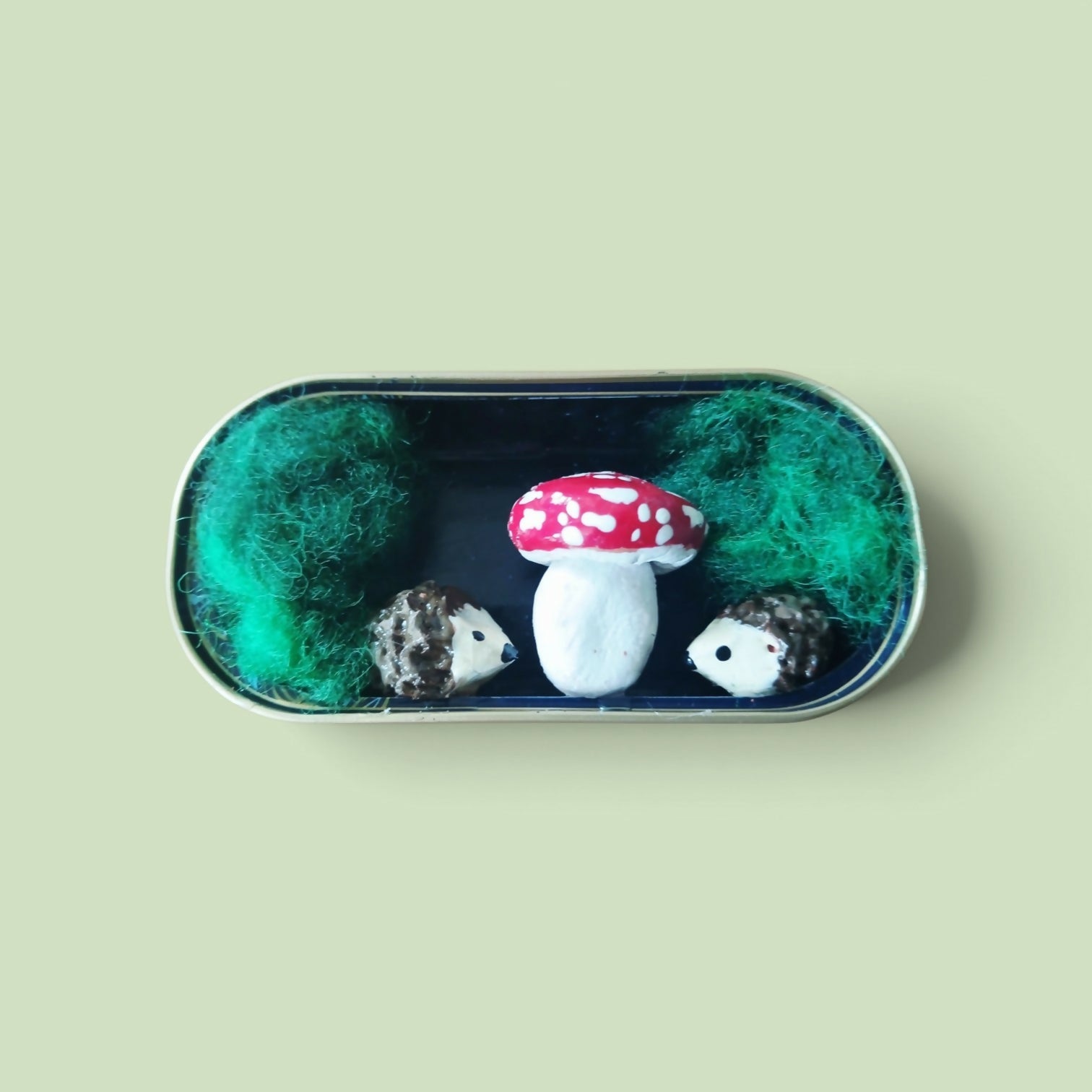 Mini Toadstool and Hedgehog Tin