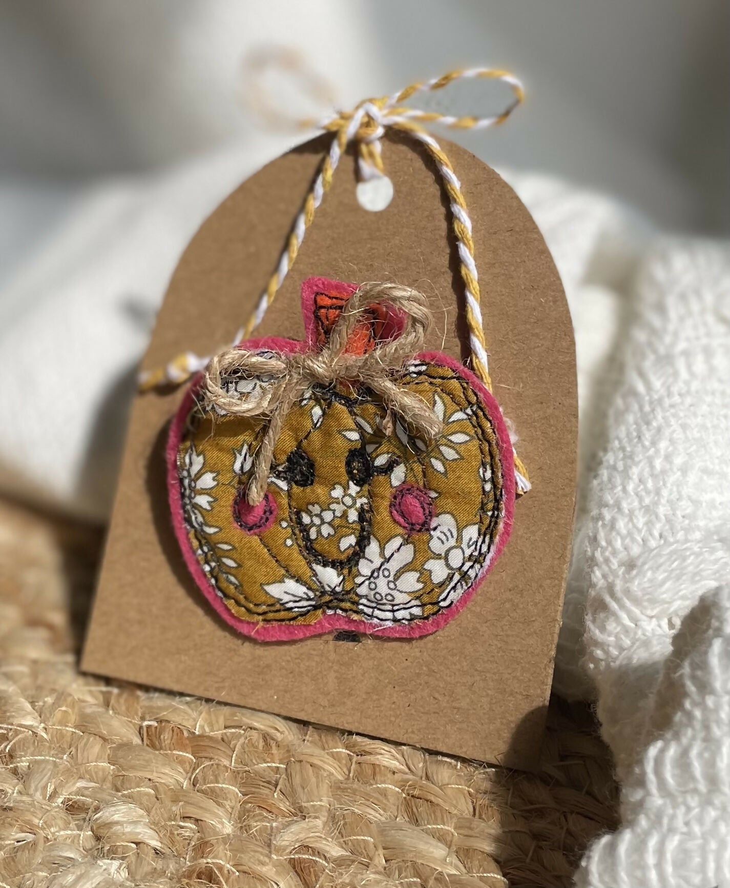 Autumn badge