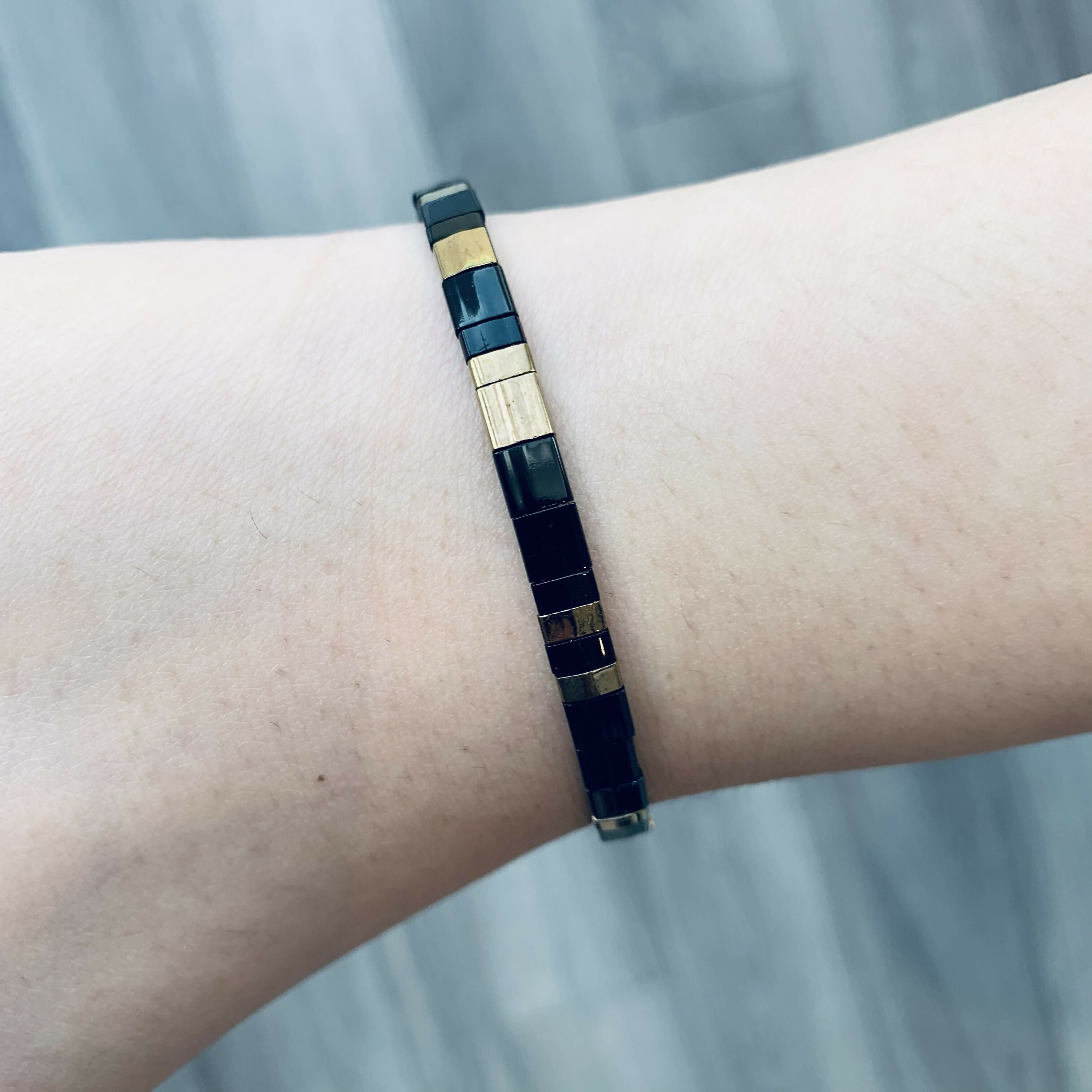 Japanese Tila Glass Bead Bracelet - Black & Gold