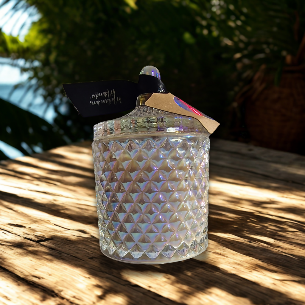 Luxury GEO Wintery Candle 230ml : Tropical Home Fragrance, Eco-Friendly Gift