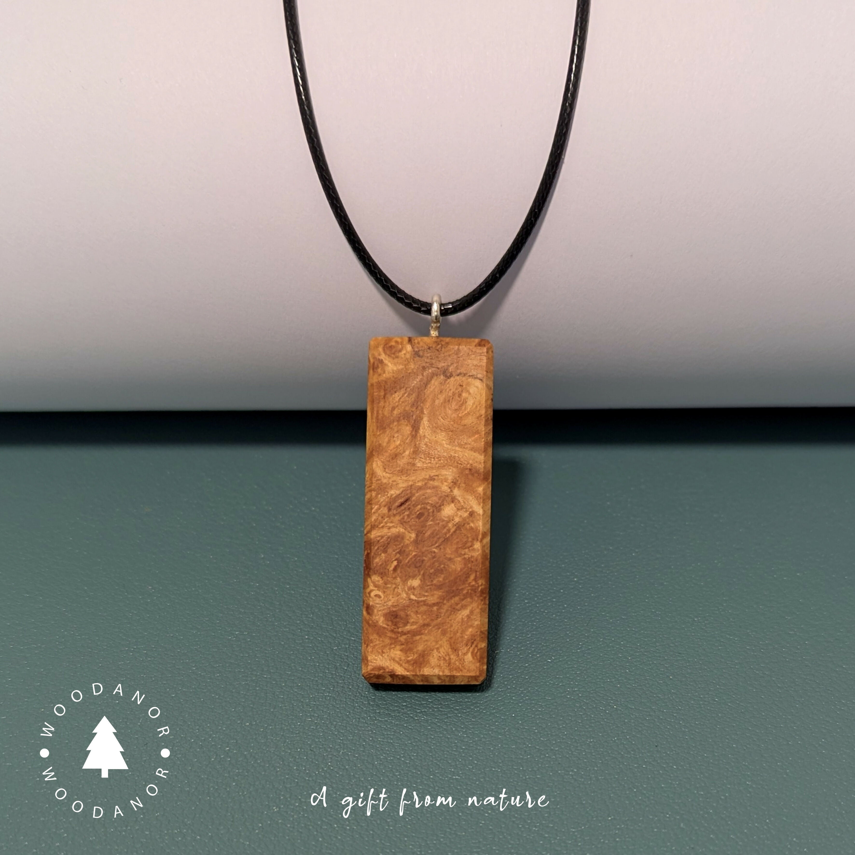 Natural Grain Wood Pendant