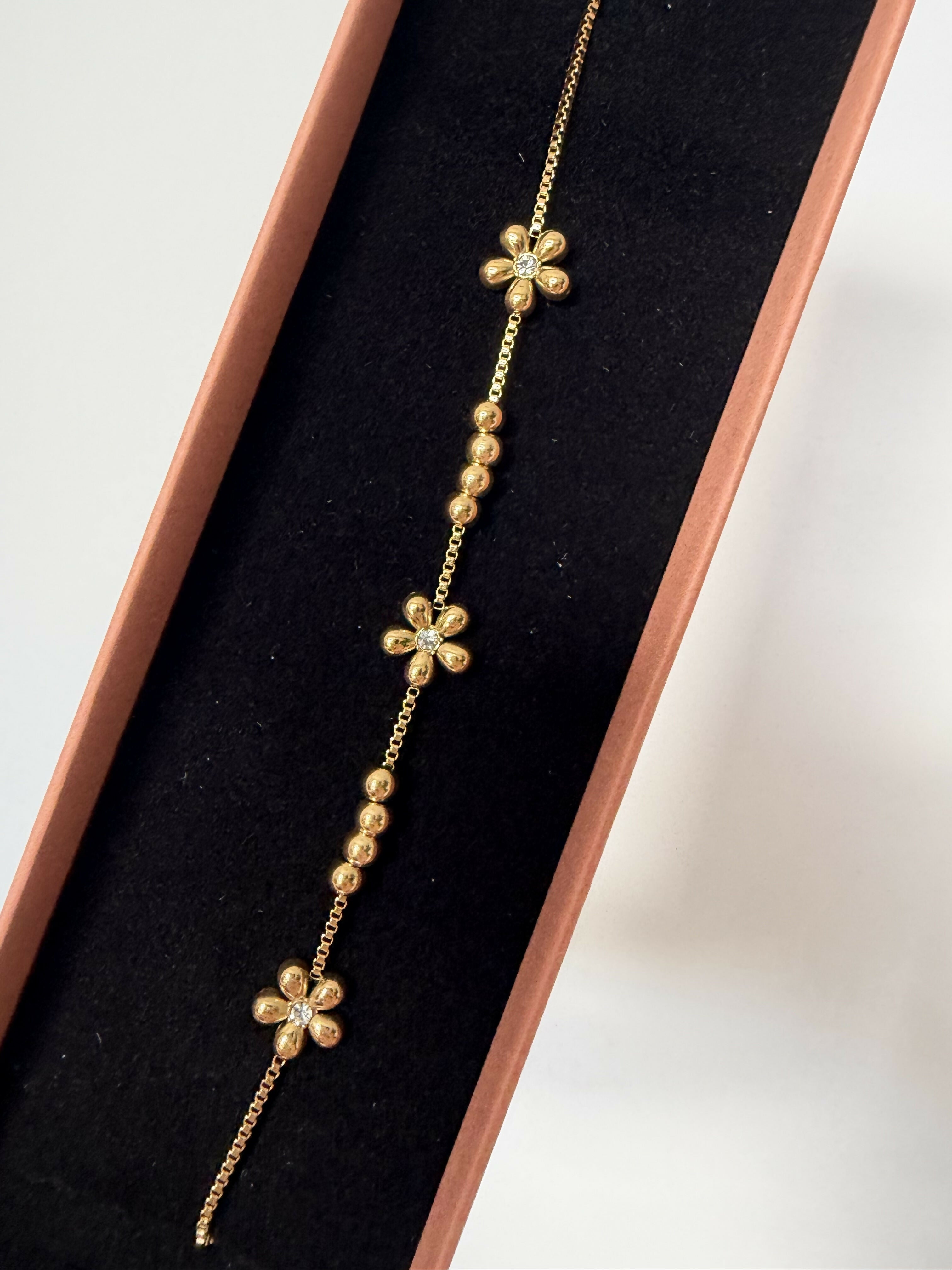 triple flower bracelet
