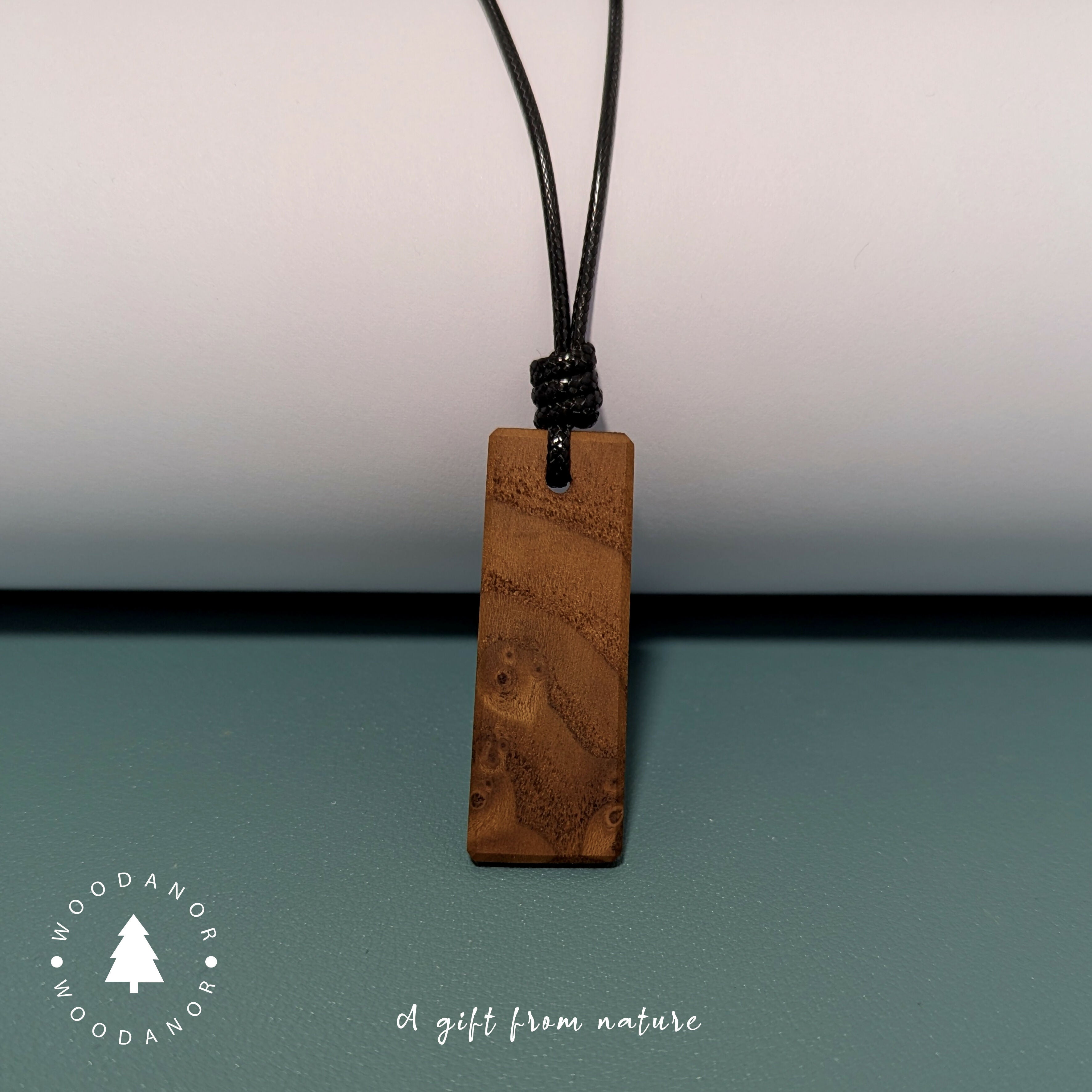 Natural Grain Wood Pendant
