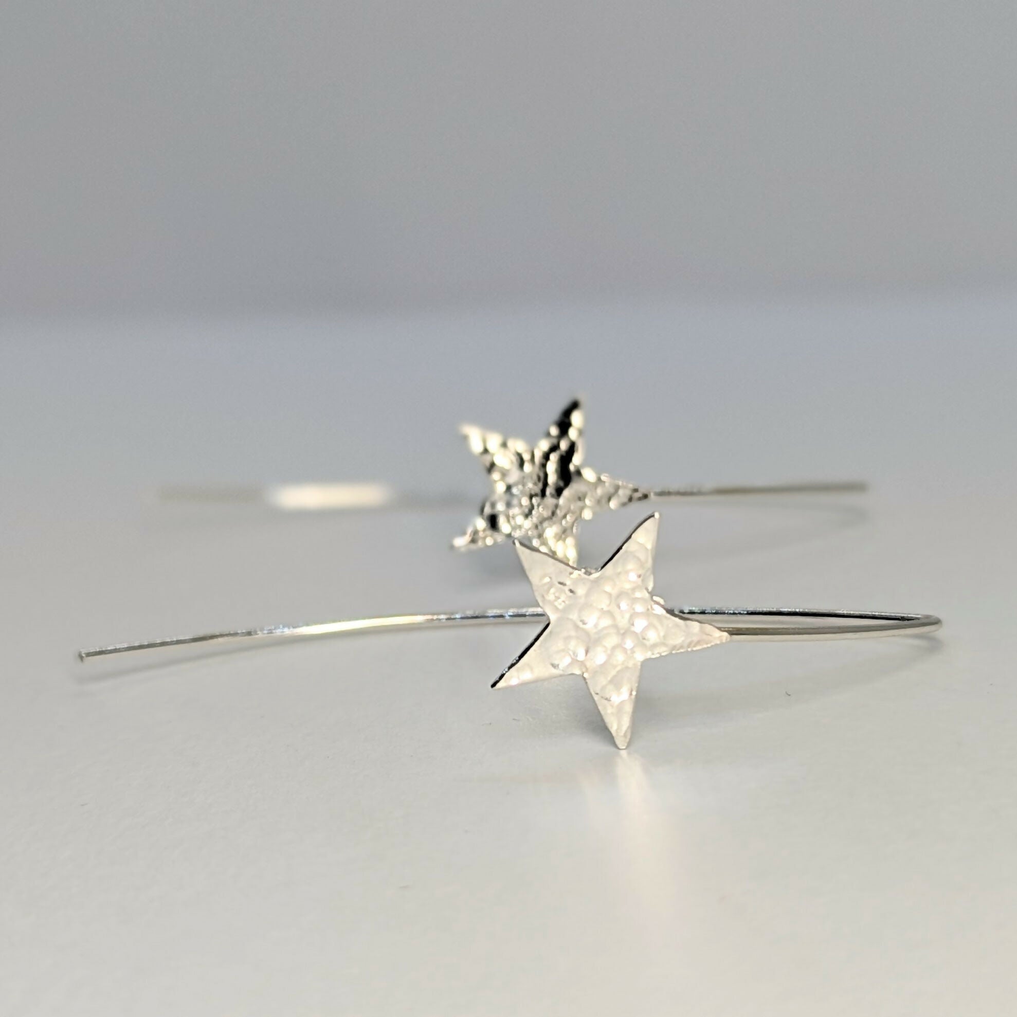 Shooting Star’ Sterling Silver Textured Star Threader Earring