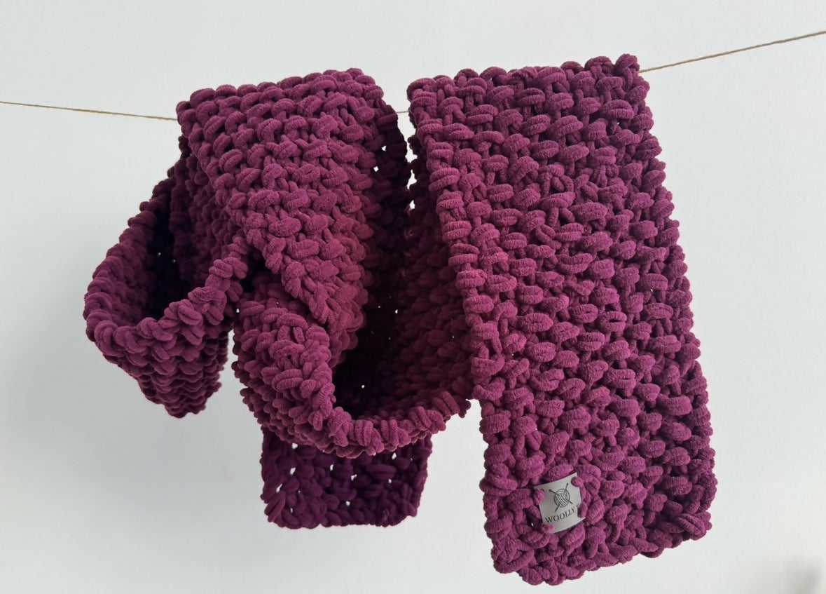 REGULAR LENGTH , SKINNY, LUX VELVET- CHENILLE, CHUNKY & STRETCHY SCARF - BURGUNDY