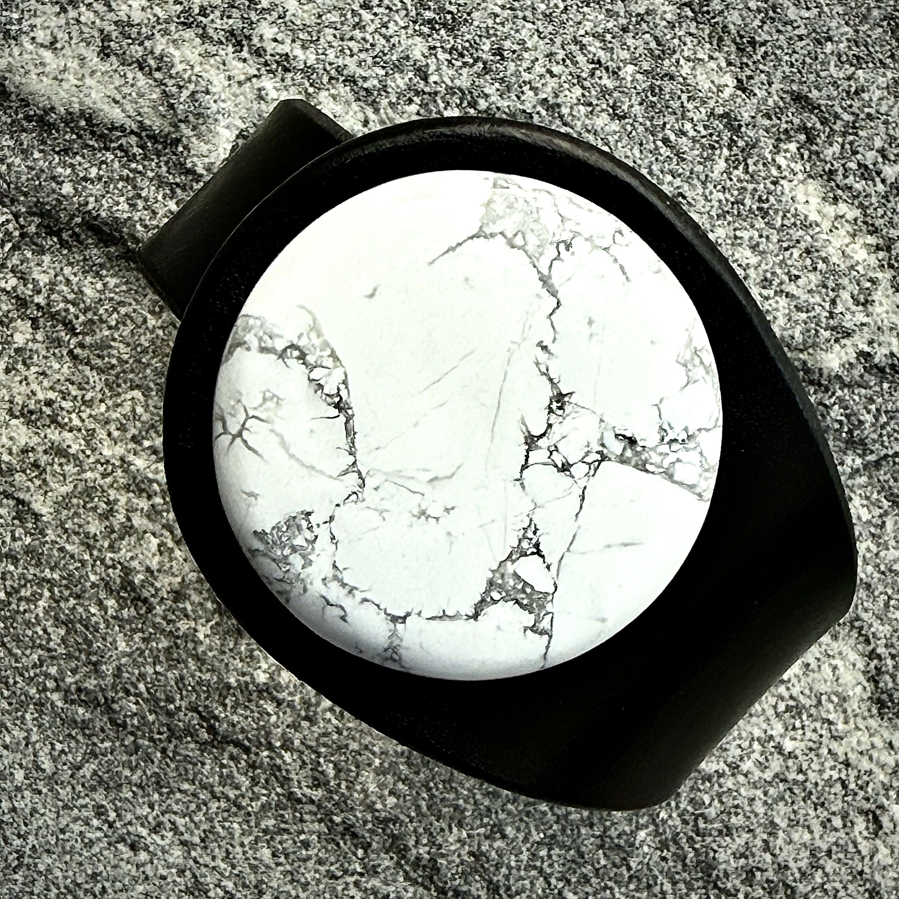 Handcrafted Natural Leather & Howlite Gemstone Bracelet - Size S or M