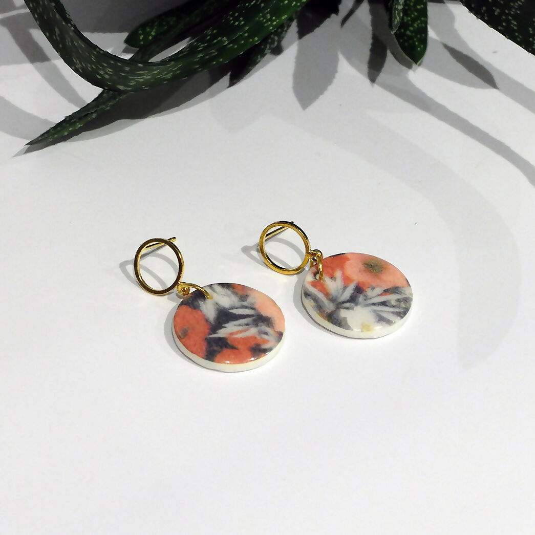 Orange and White Floral Dangle Earrings - Handmade Polymer Clay - Polly Plant