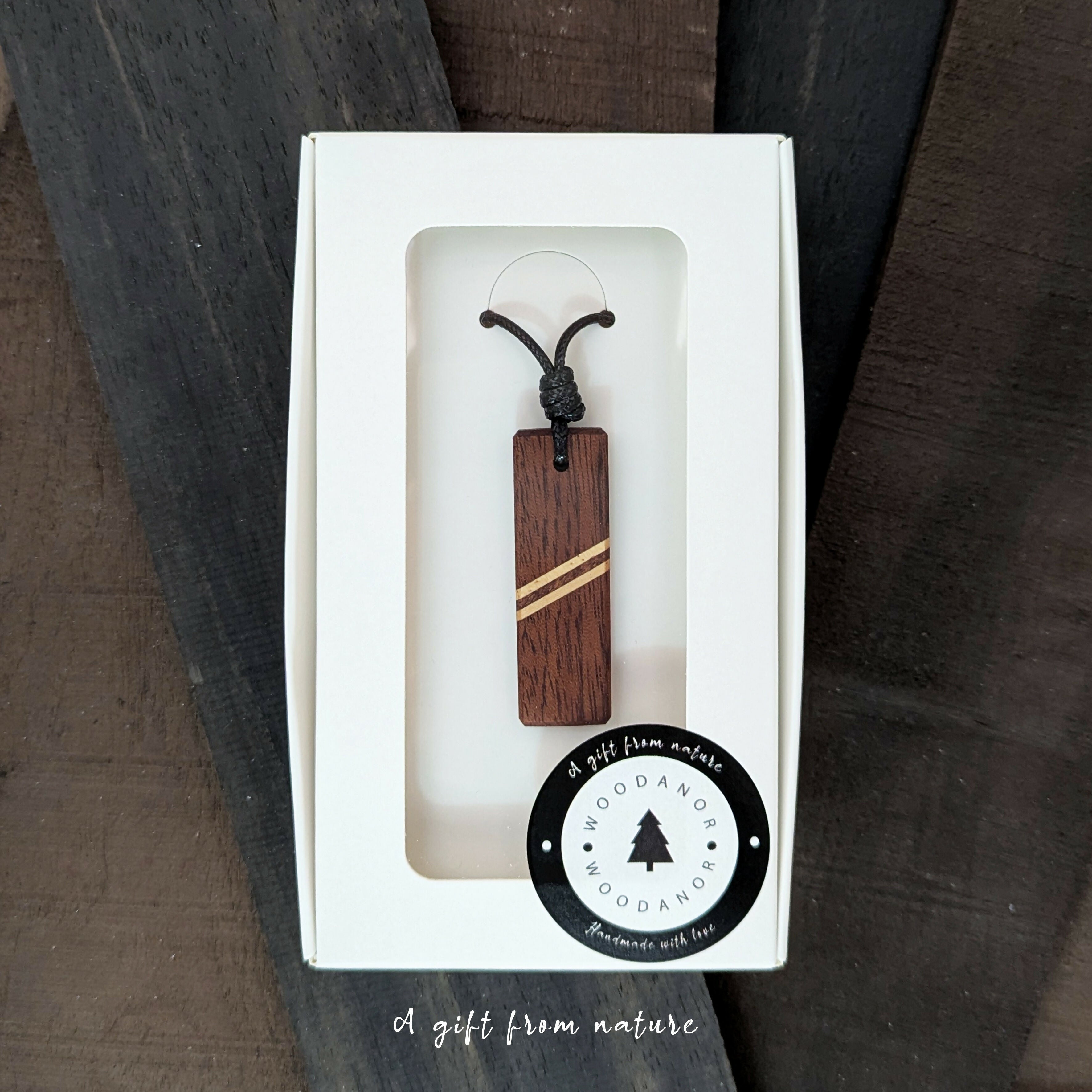 Diagonal Harmony – Natural Wood Pendant Necklace