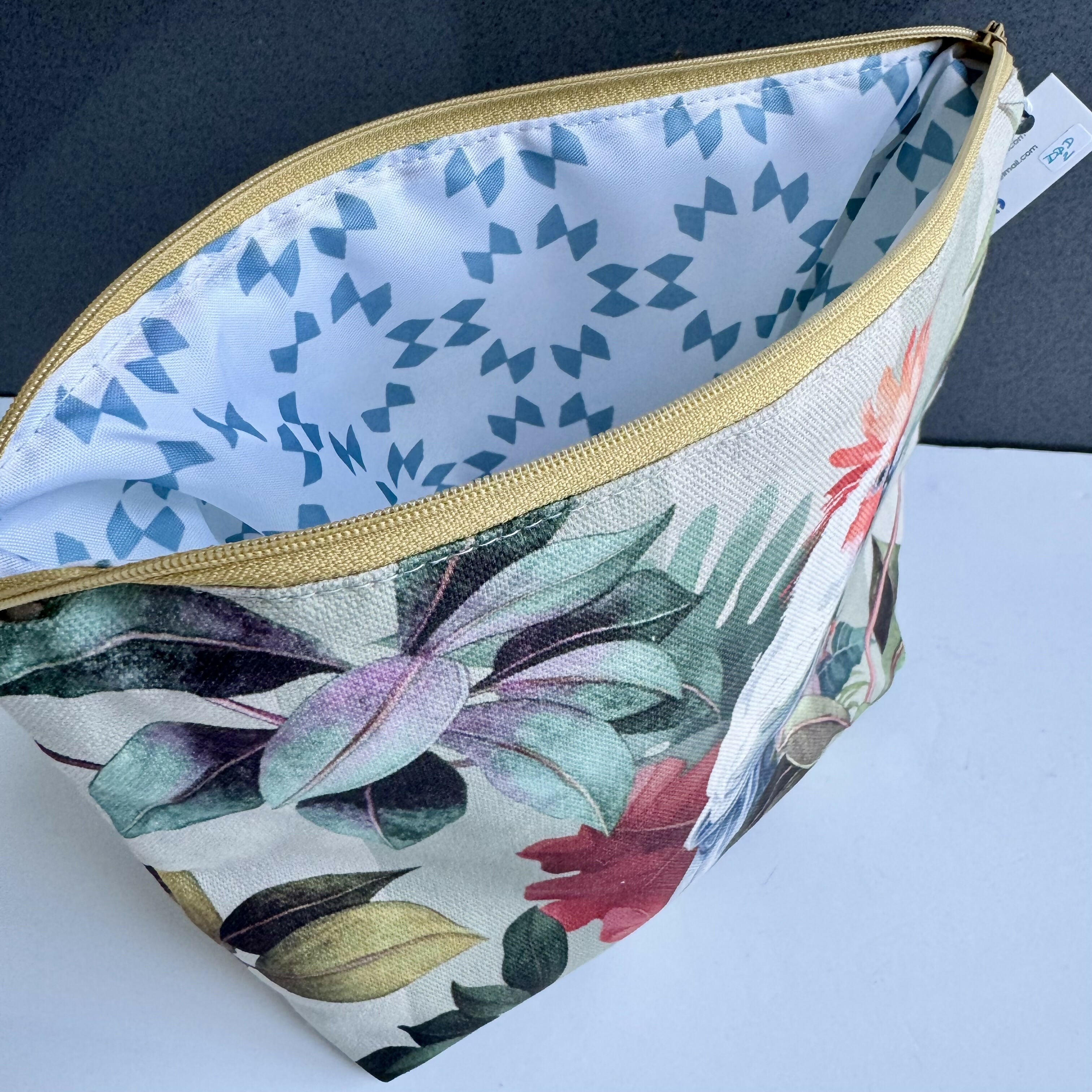 Medium Toiletry Bag - Stripy Kingfisher