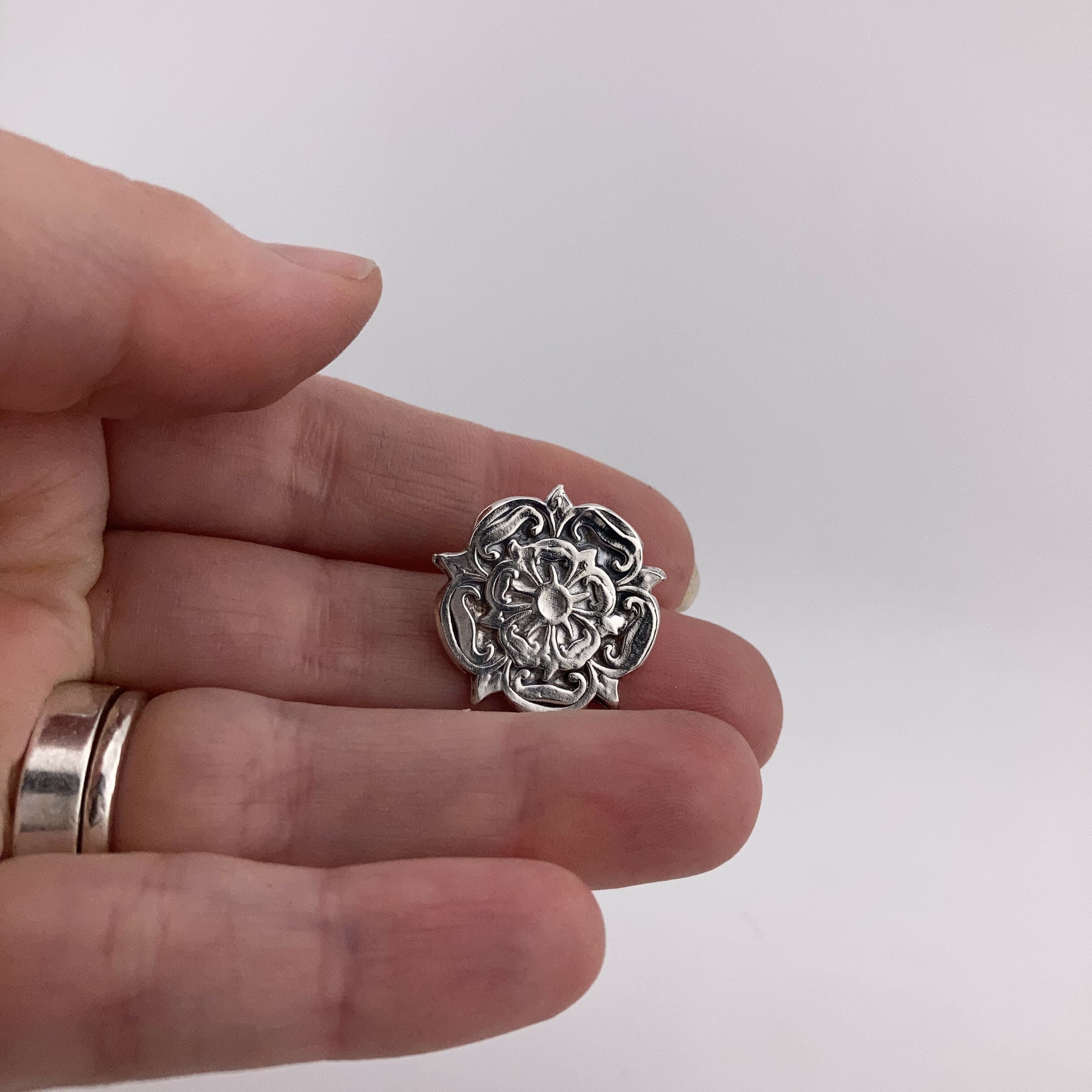 Handmade Silver Yorkshire Rose shaped Pendant