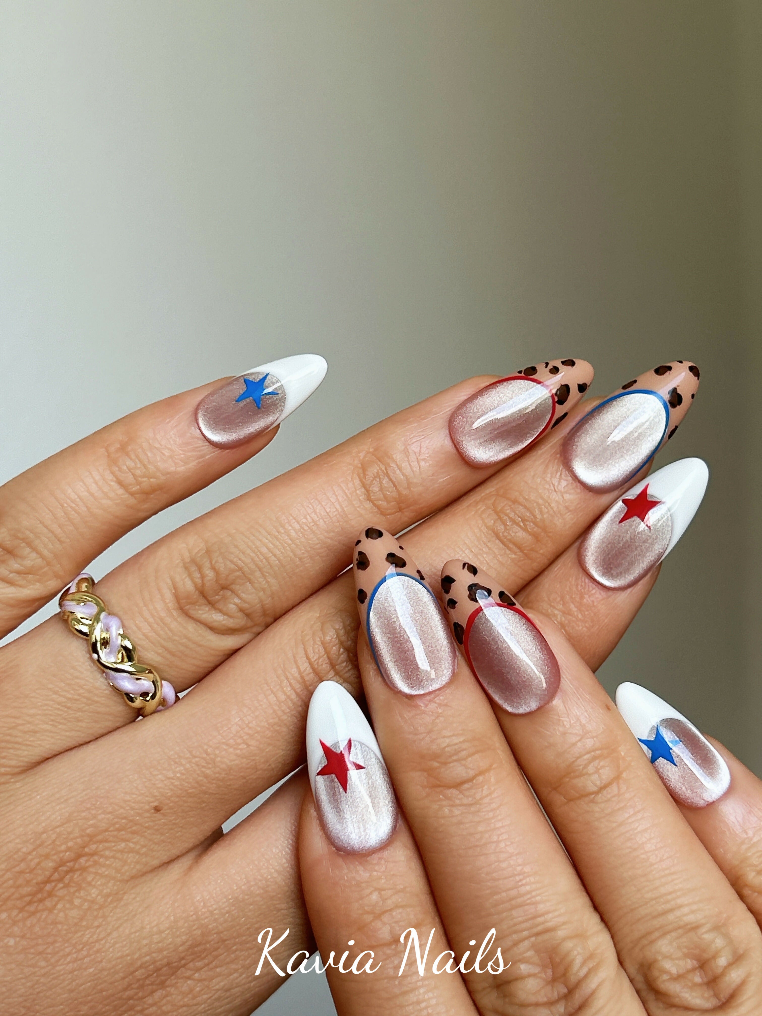 Cheerleader Star - Handmade Press-on Nails