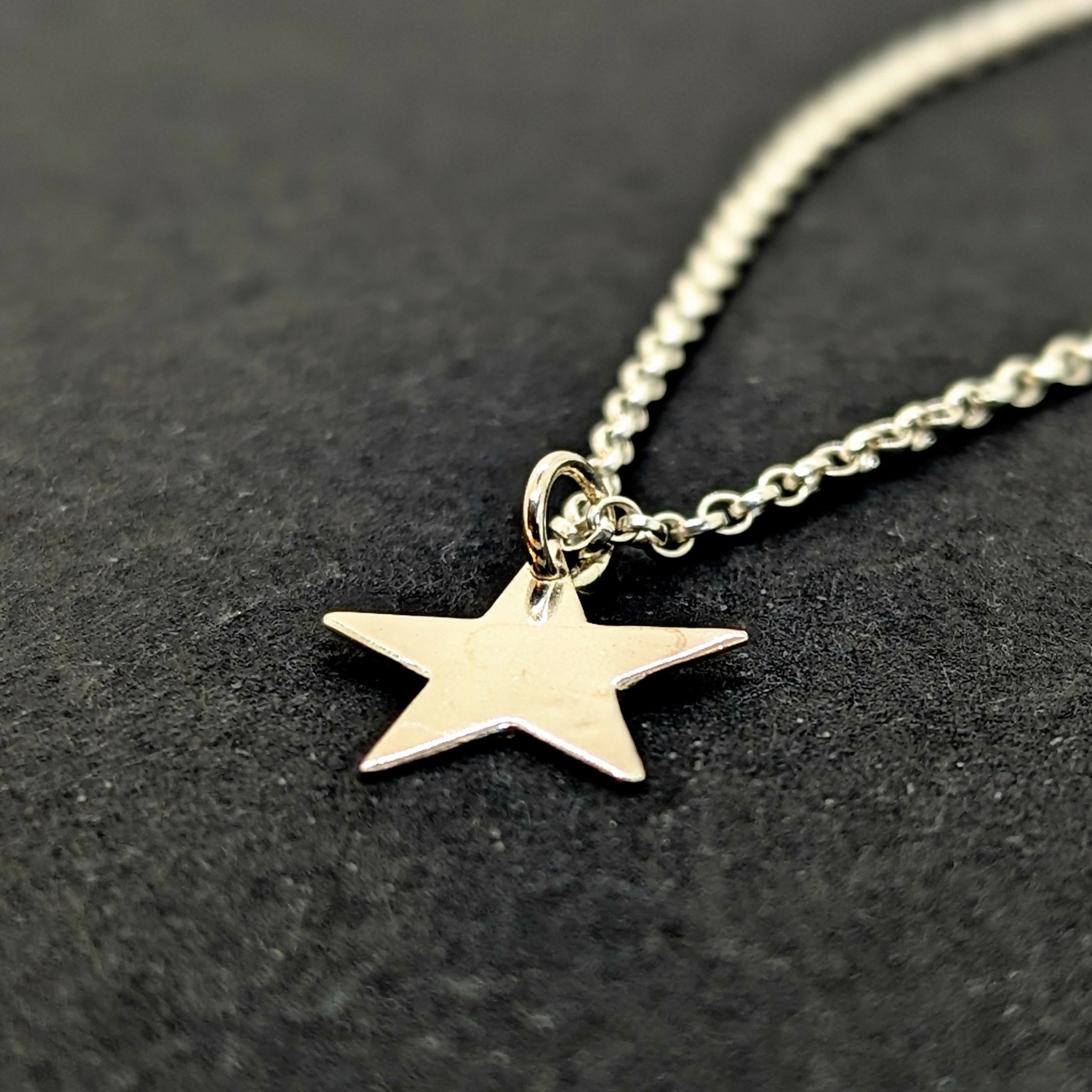 ‘Fallen Star’ Sterling Silver Small Polished Star Pendant