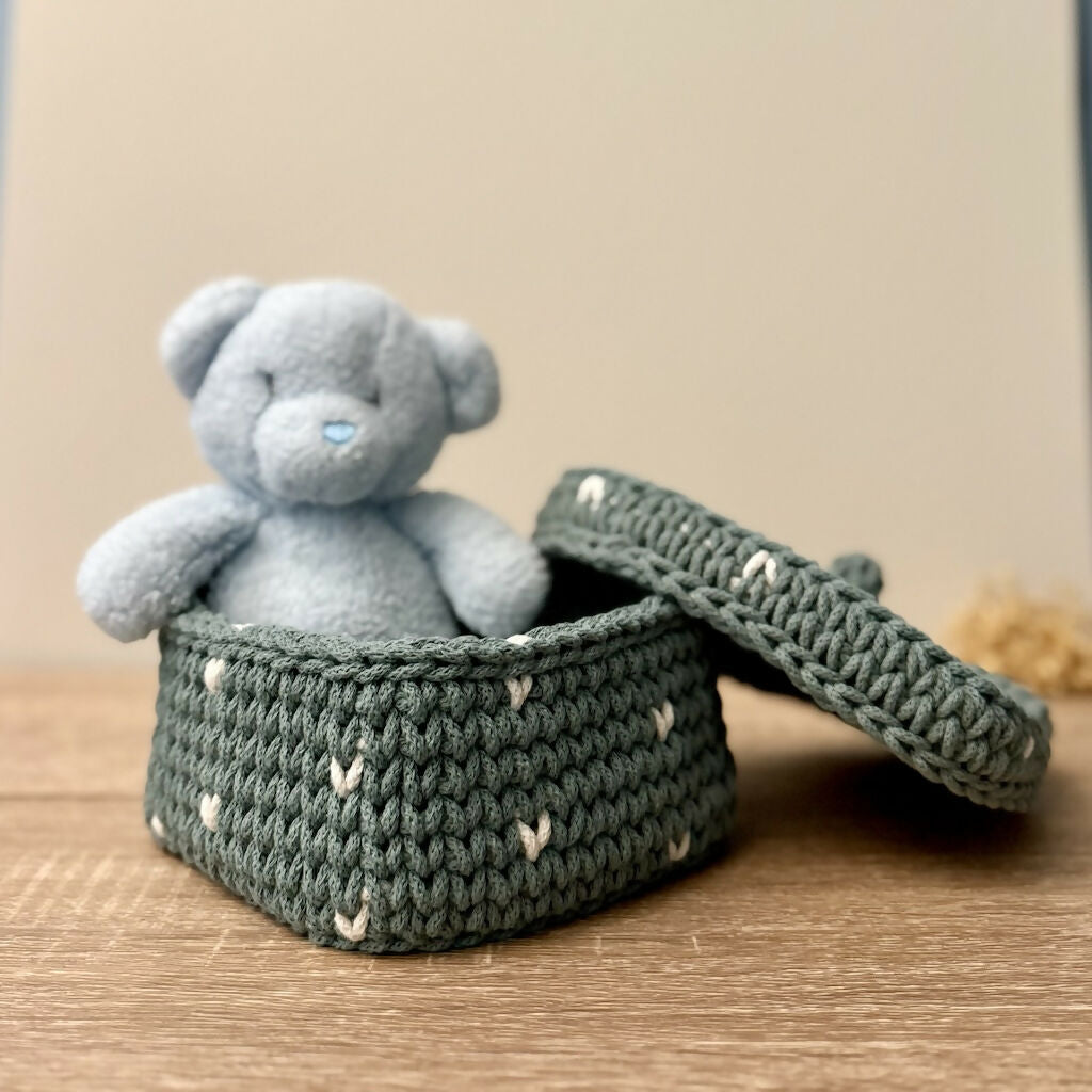 Crochet Heart Shaped Basket with Lid