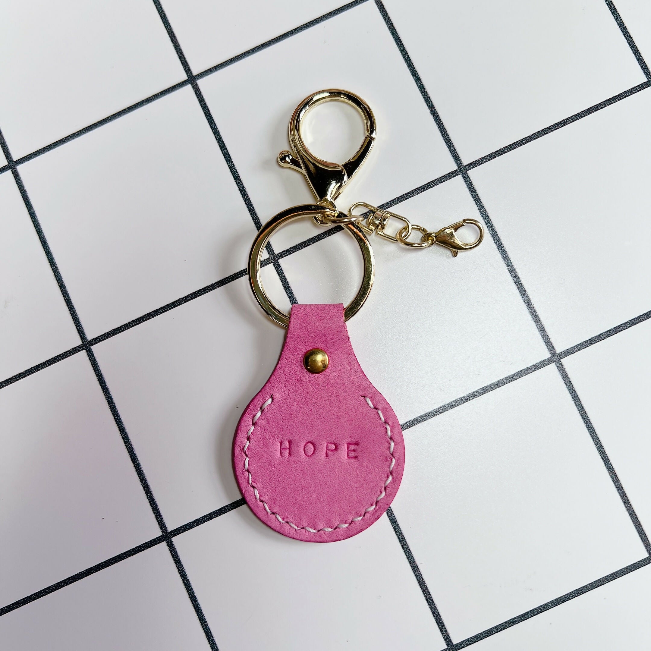 Curved Leather Keyring - HOPE