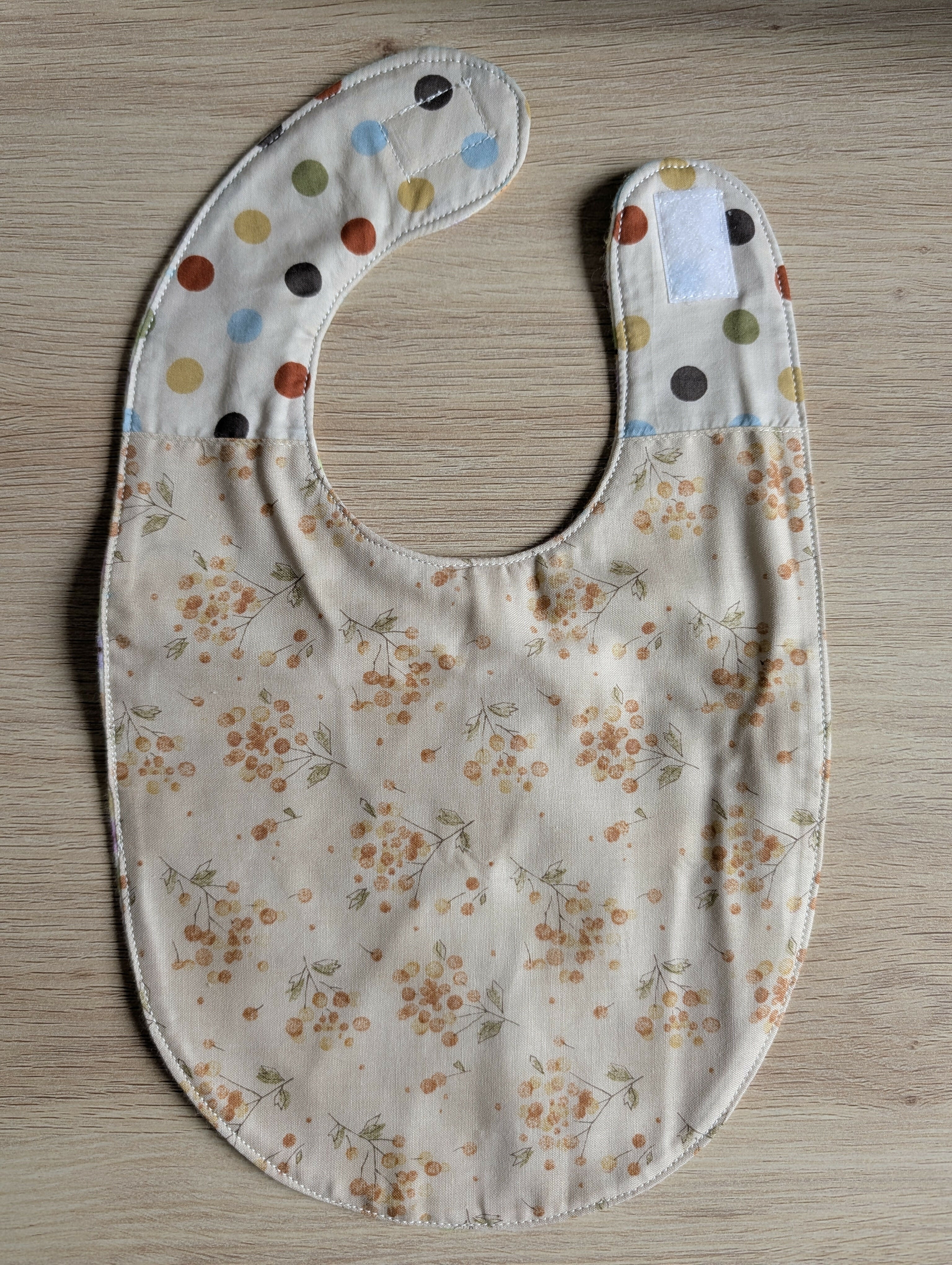 Bib “Autumn Leaves”