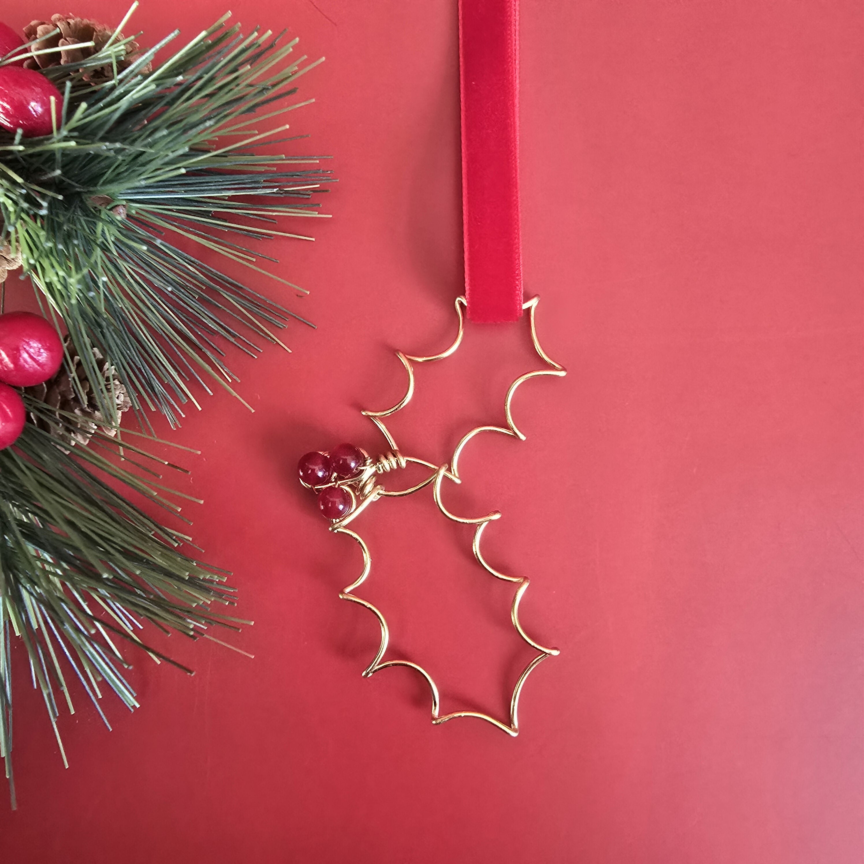 Christmas Holly Brass Wire Tree Hanging Decor With Rubellite Crystal