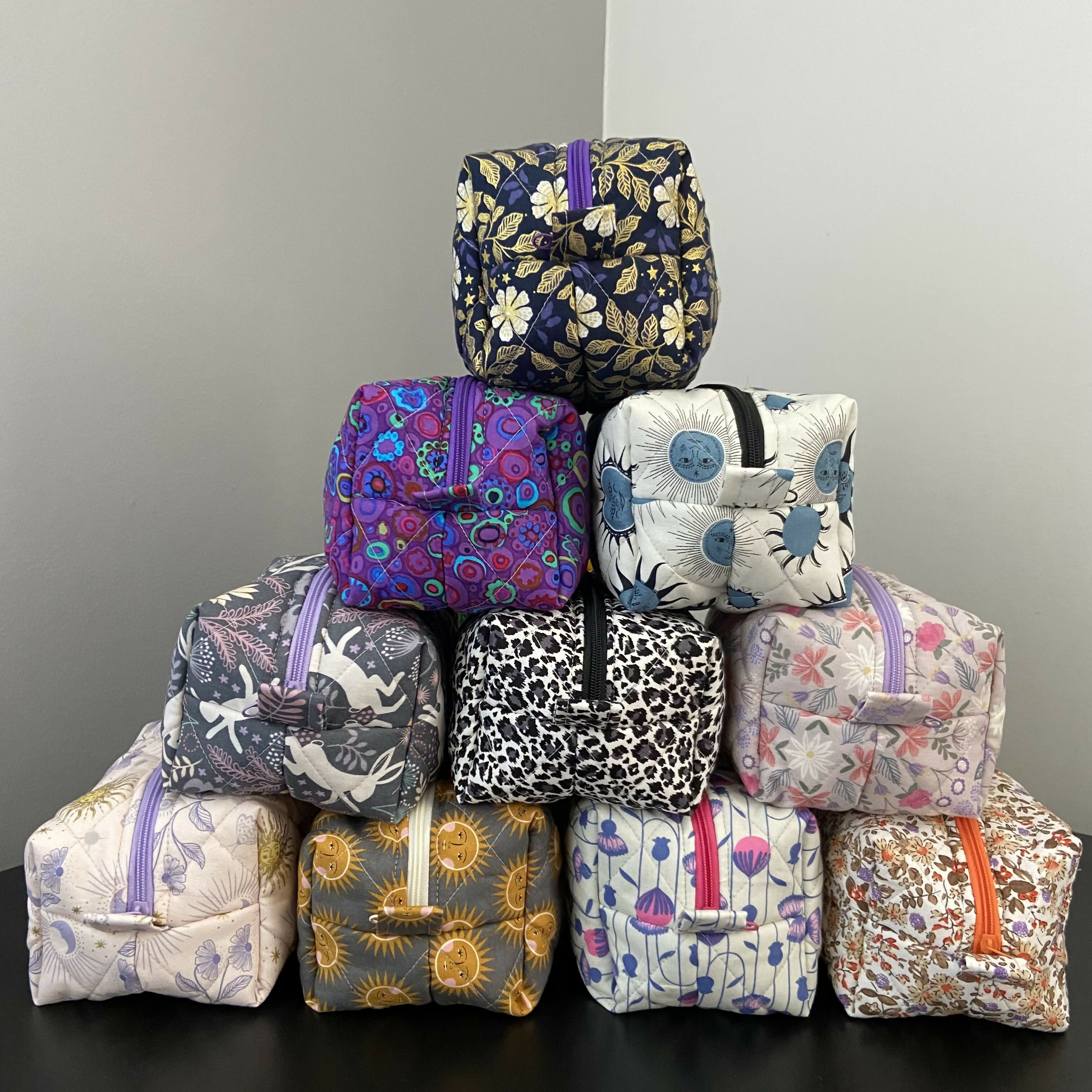 Medium Boxy Cosmetics Bag