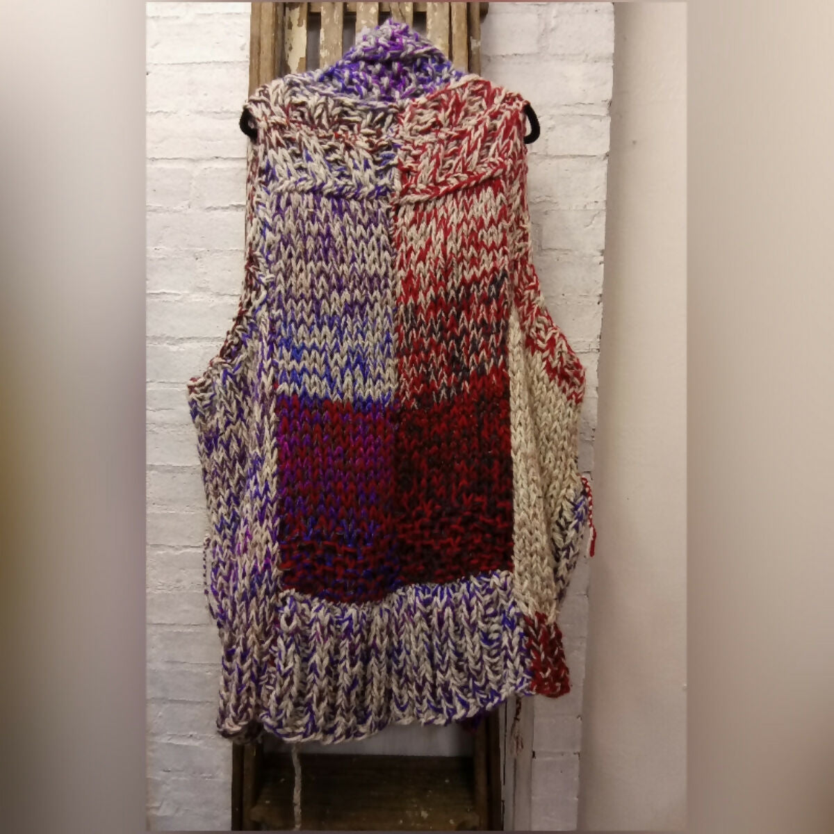 FIESTA OVERSIZED CHUNKY HAND KNITTED GILET