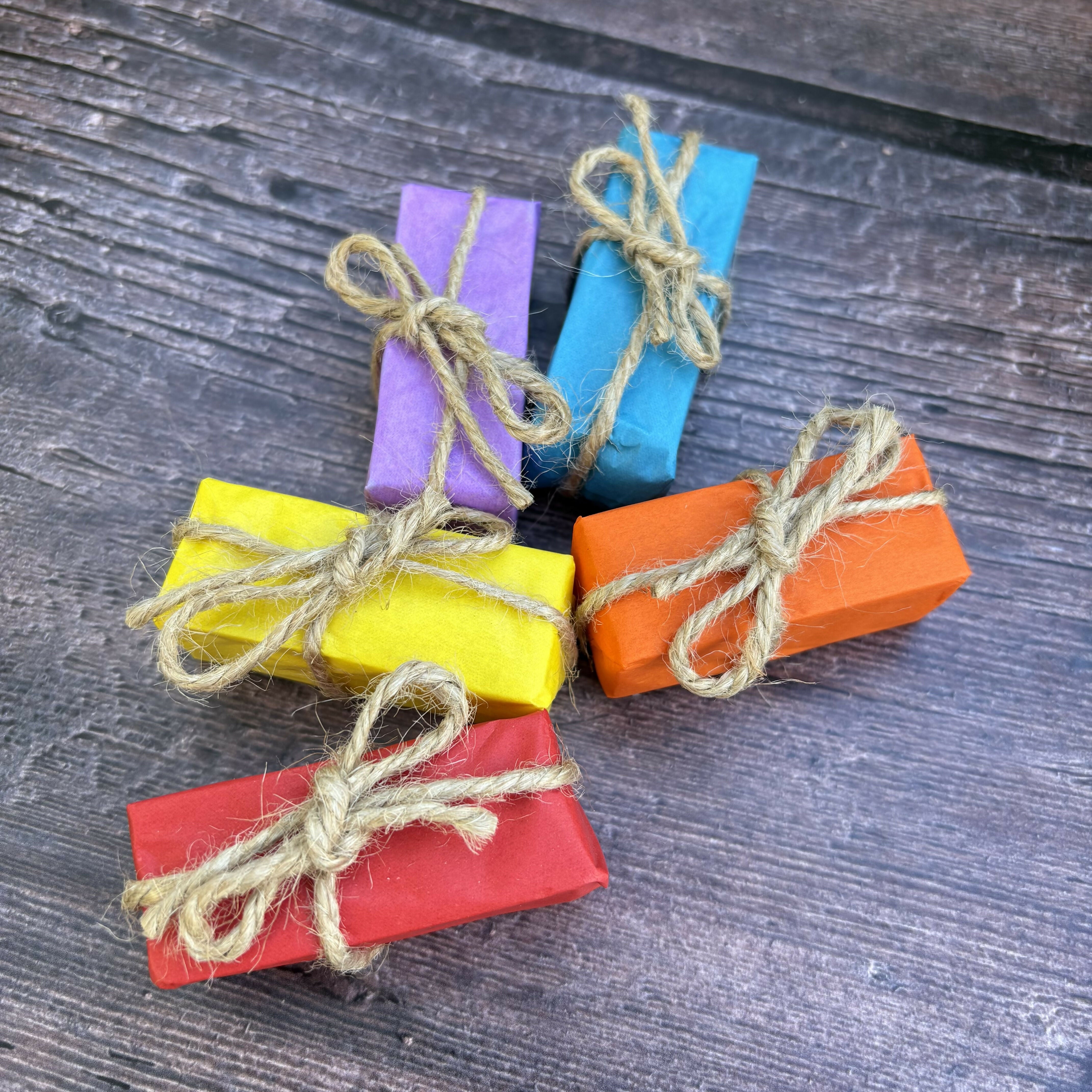 Christmas Collection - 5 Mini Festive Hand Made Soaps