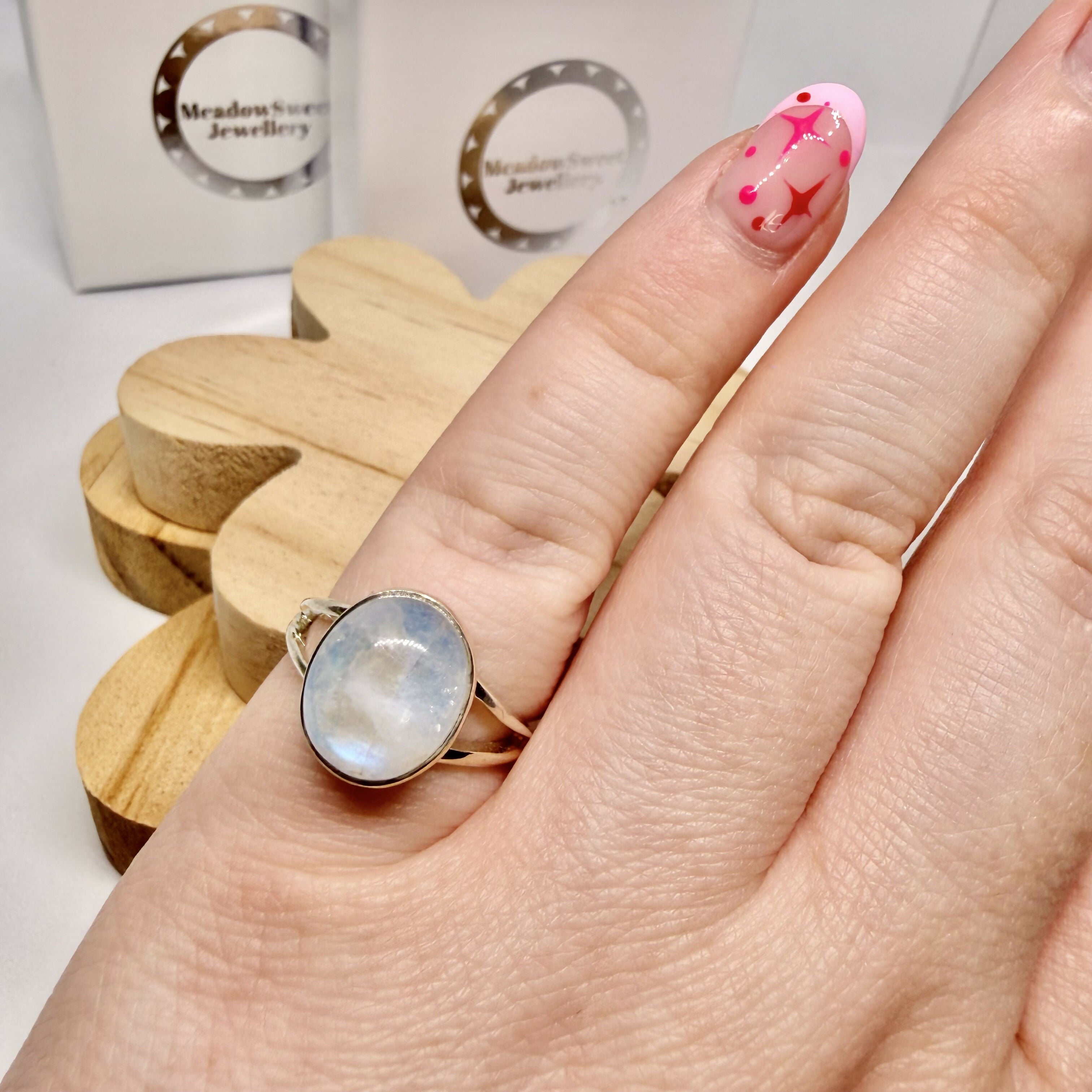 BLUE MOONSTONE RING SIZE N