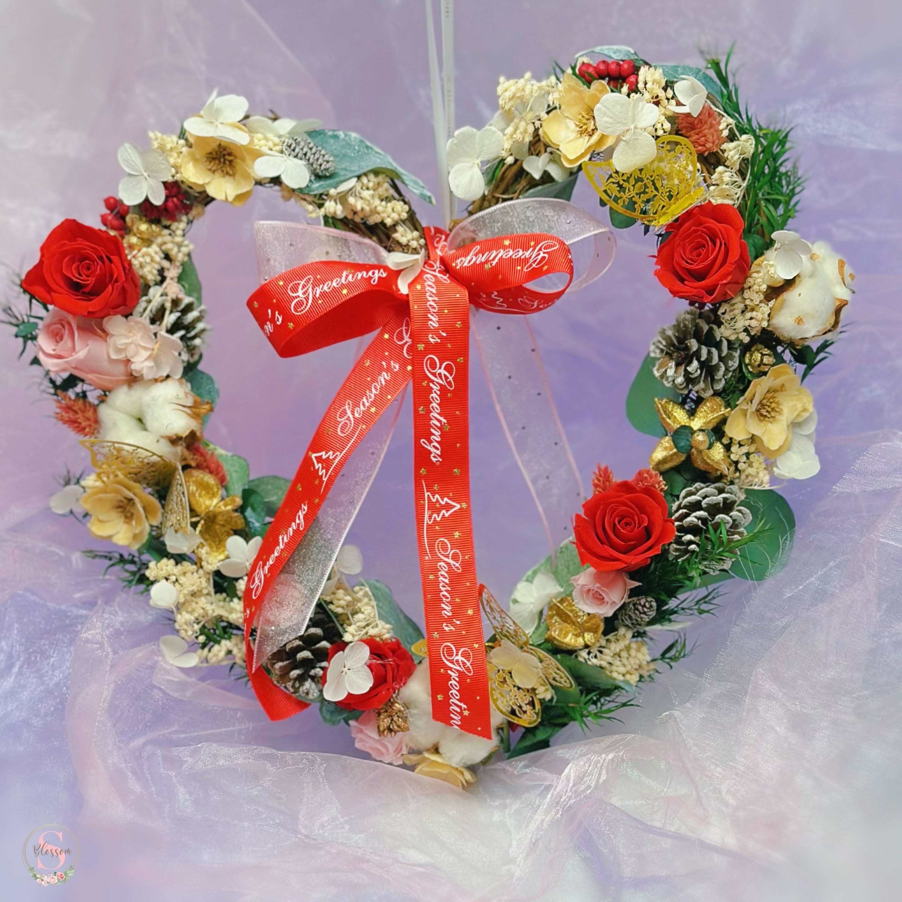 Cozy Holiday Bloom Wreath