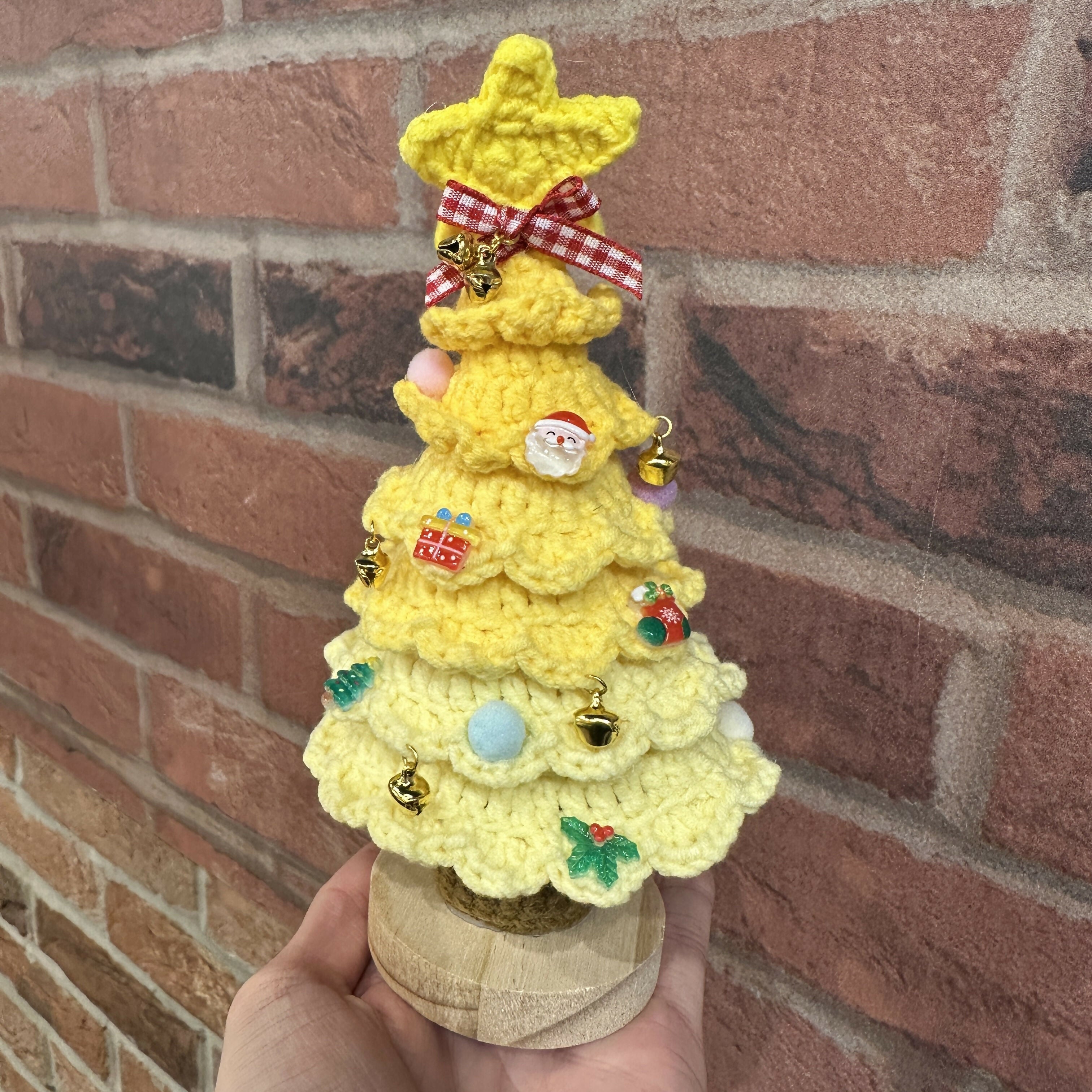 Handmade Crochet Christmas Tree – Festive Table Décor