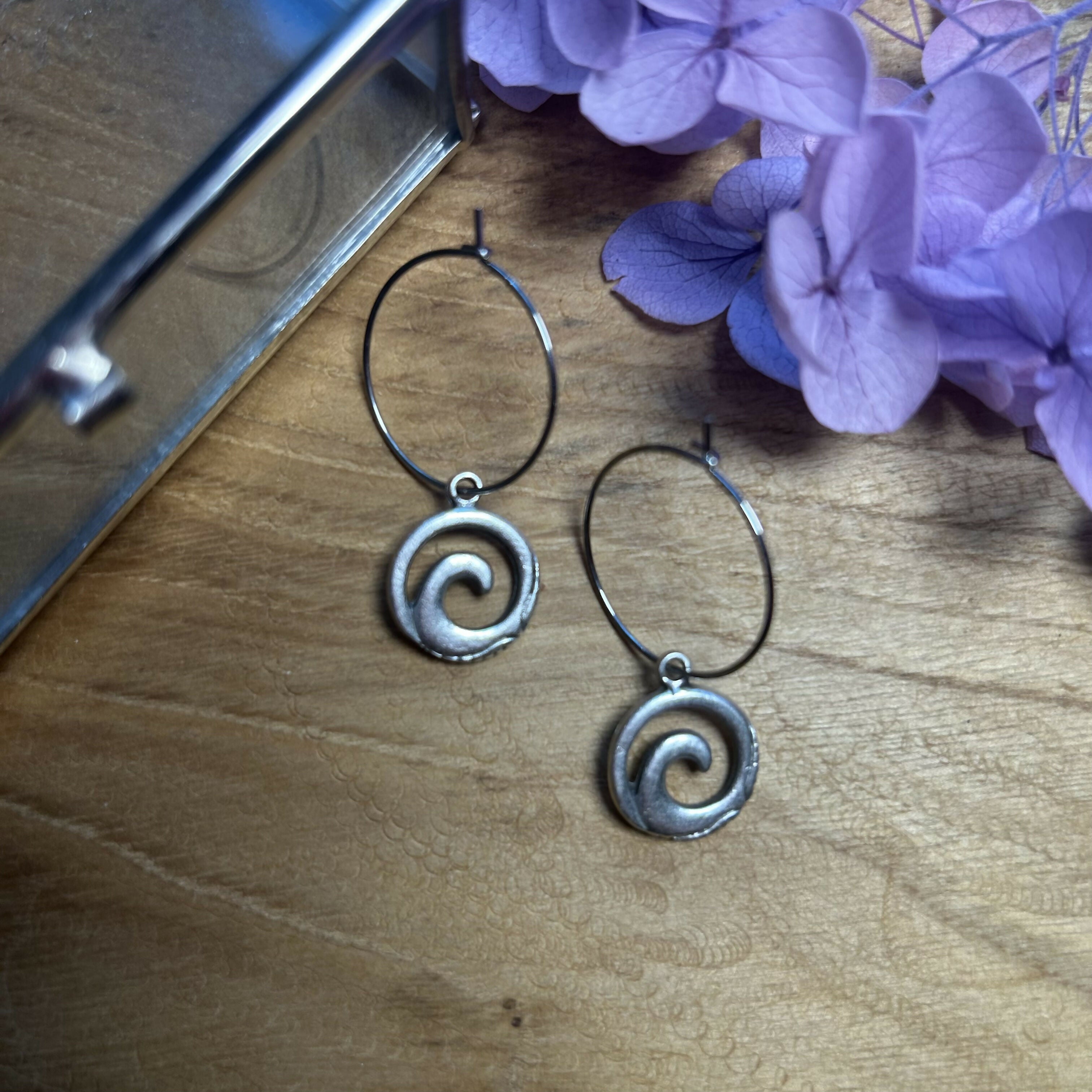Lovely Wave Charm Hoops