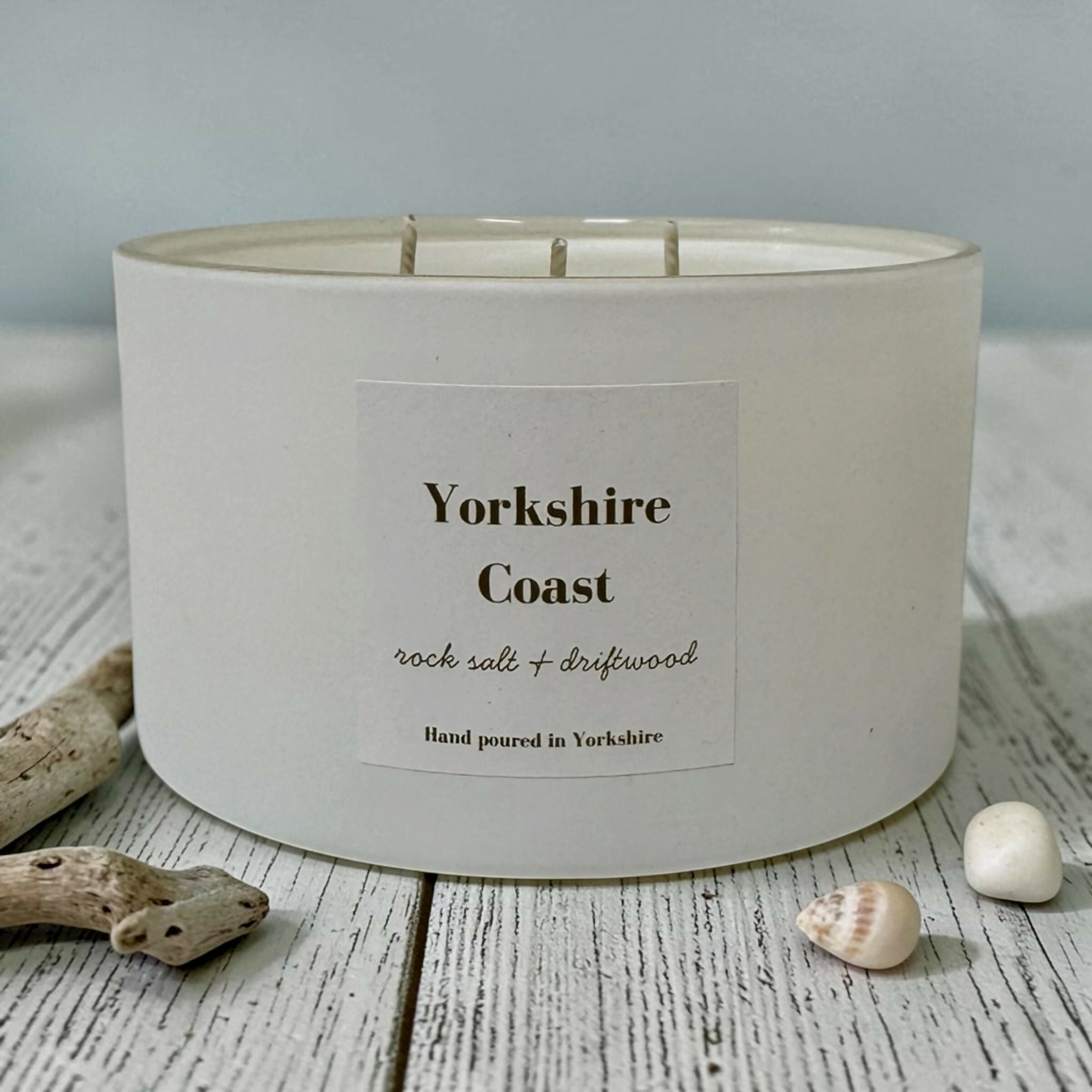 Yorkshire Coast - Rock Salt & Driftwood Three Wick Candle - 425g