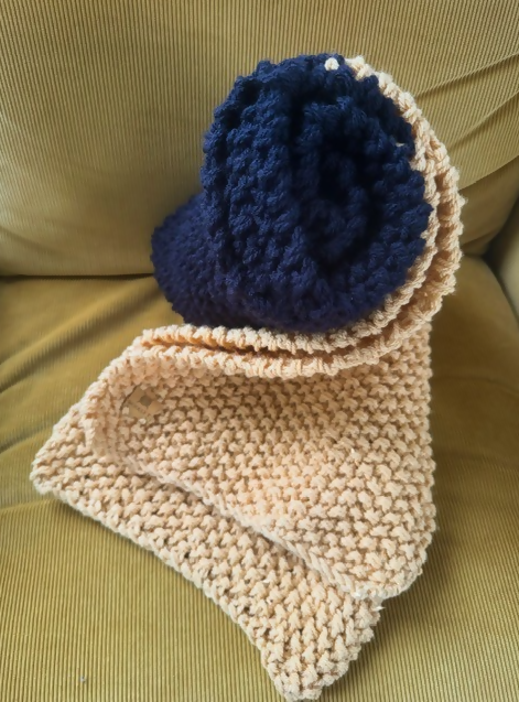 EXTRA LARGE, STRIPY, UNISEX, COSY 2-COLOUR SCARF (NAVY & BUTTERCREAM)