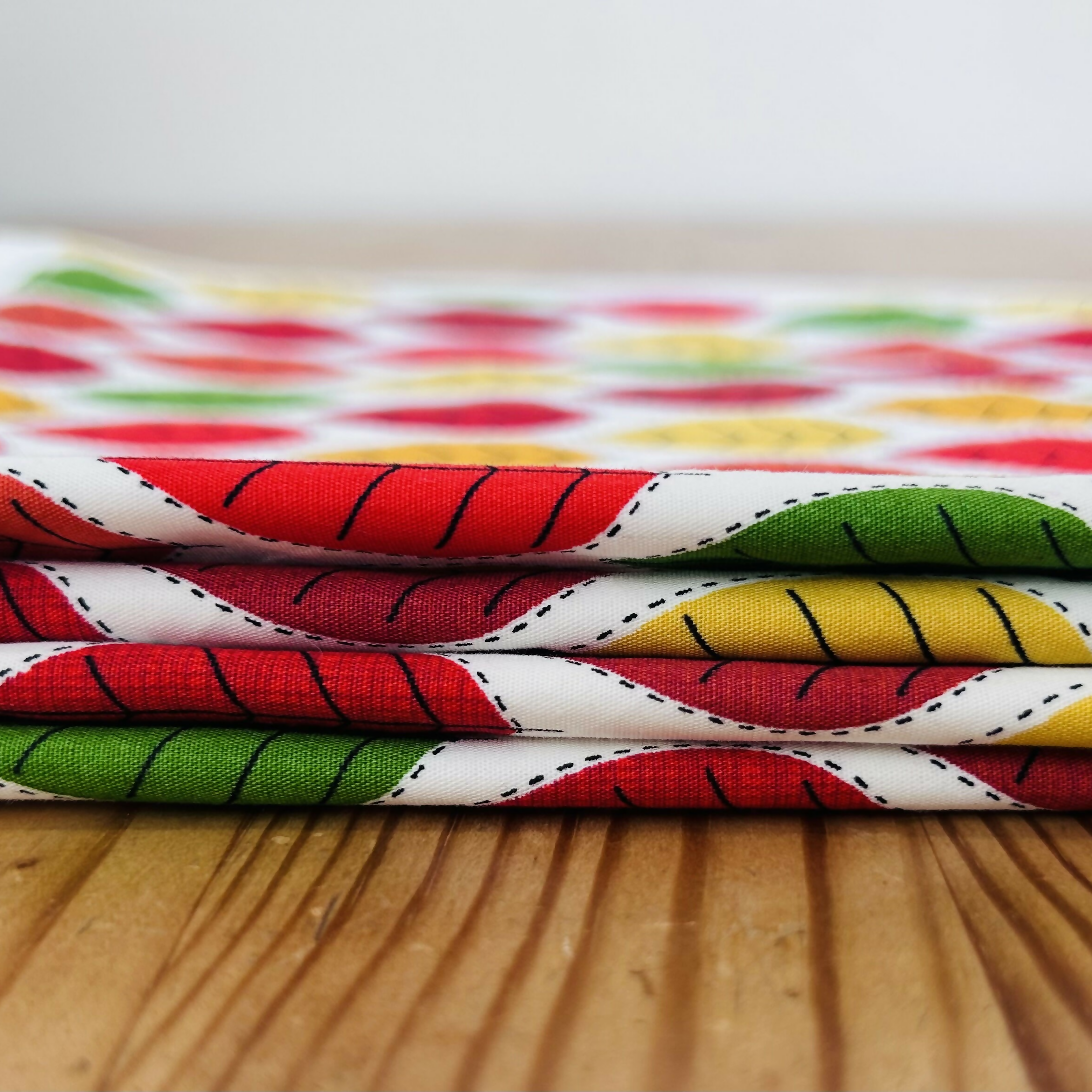 Autumn Table Linen and Placemats Set