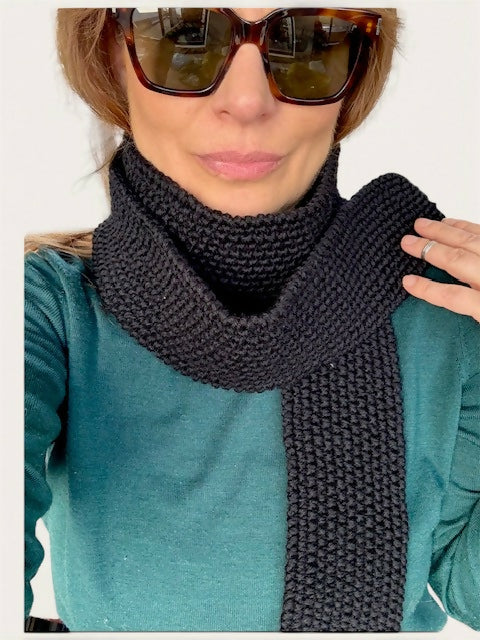 PURE MERINO WOOL, ALL BLACK, LONG LENGTH, SKINNY SCARF