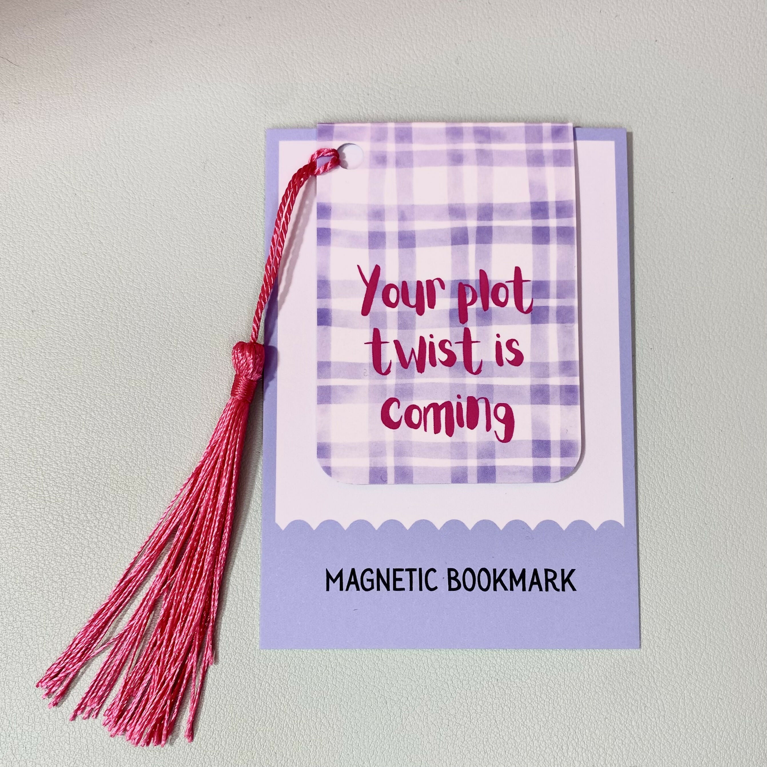Magnetic Bookmark - Plot Twist
