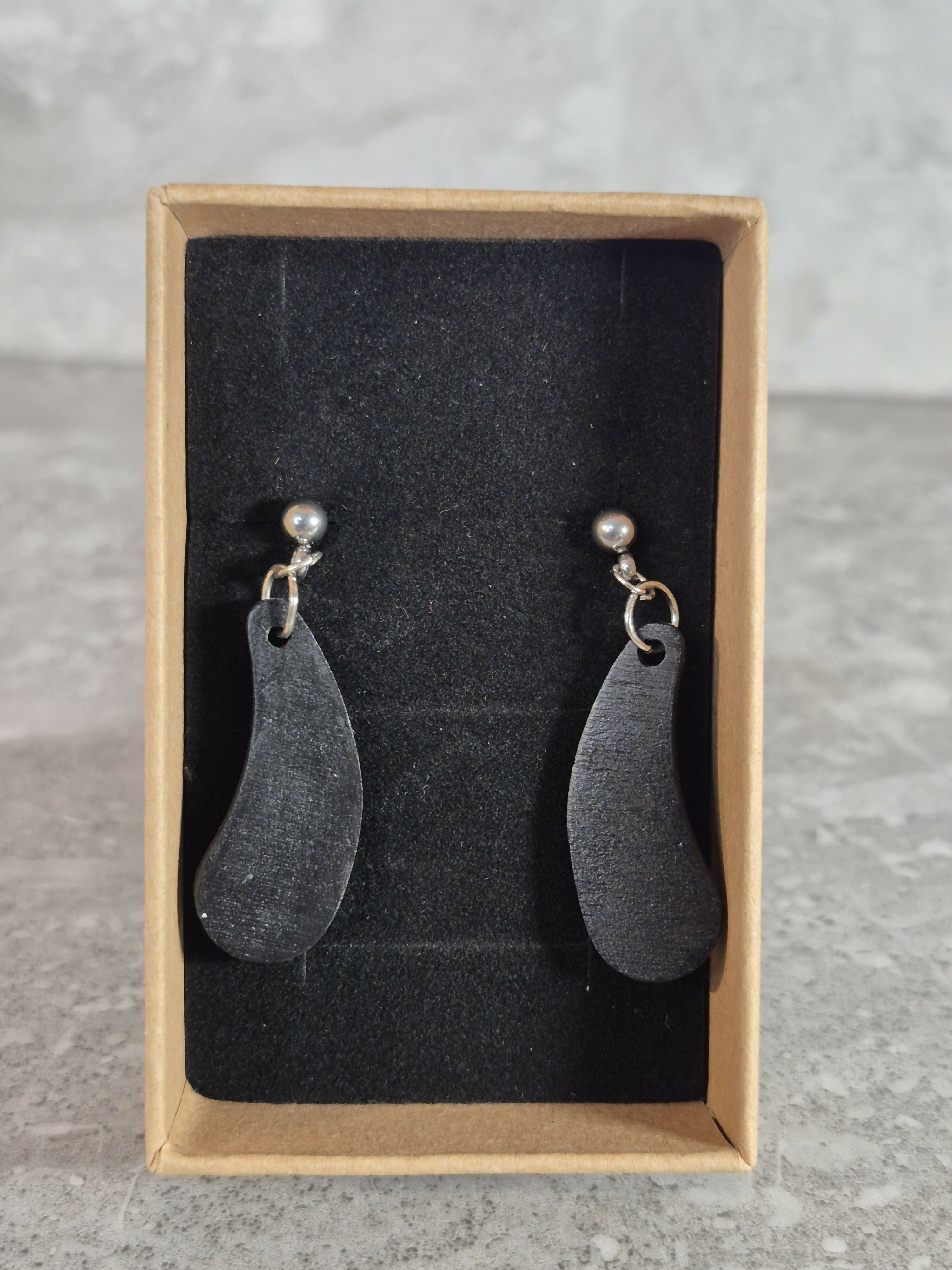 Handcrafted Teardrop Shaped Earrings