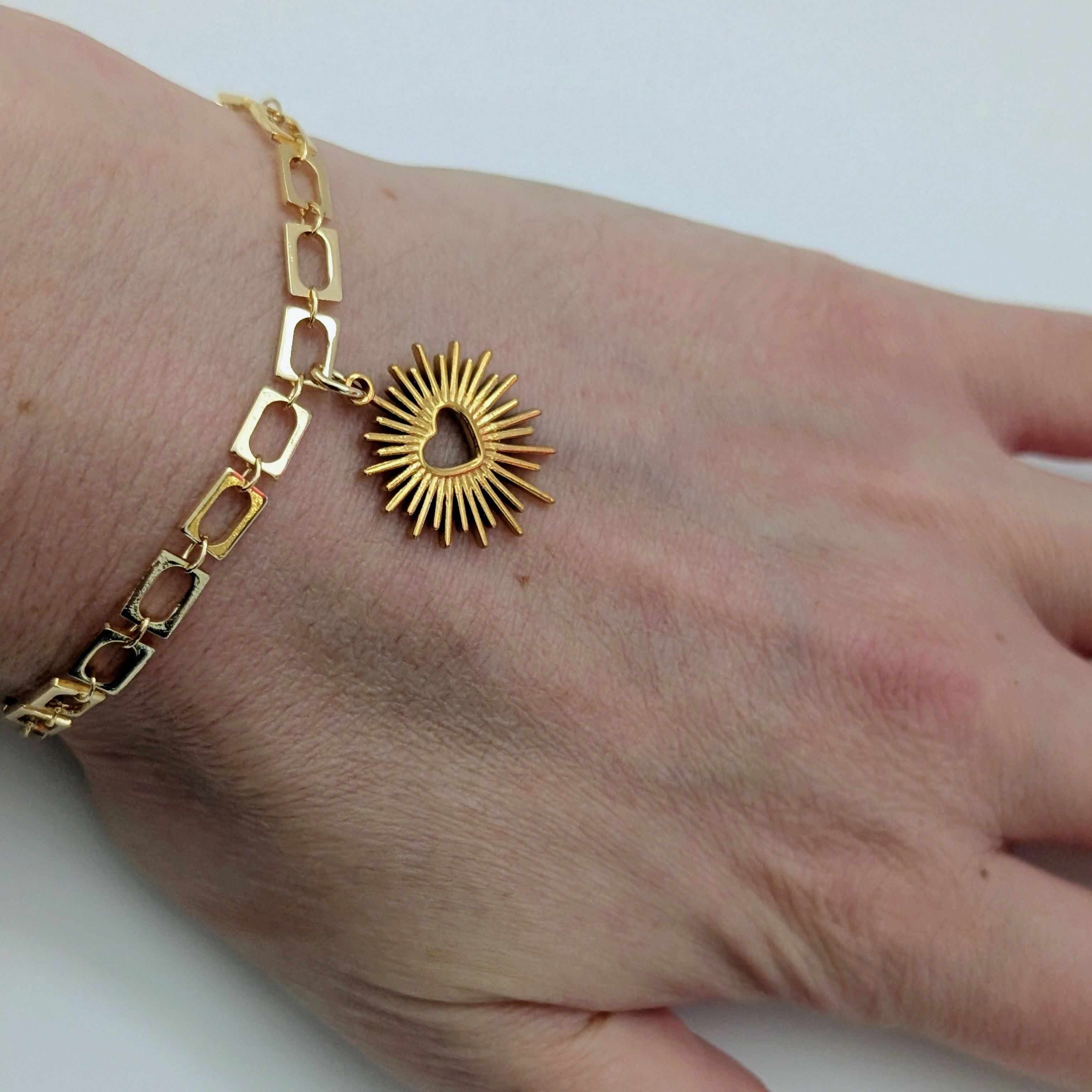 Gold Sacred Heart Bracelet on Deco Rectangular Chain