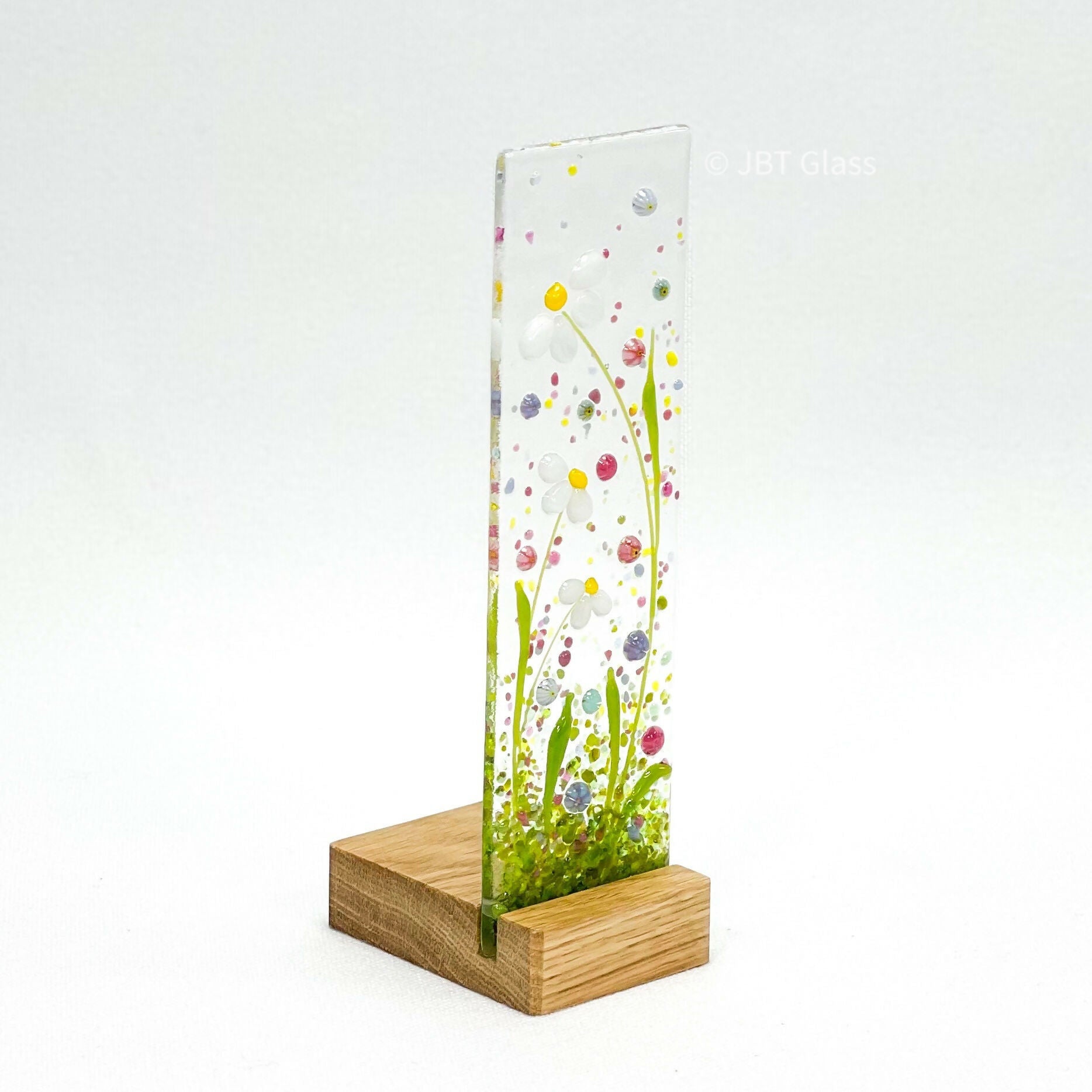 Spring Daisy Small Plinth