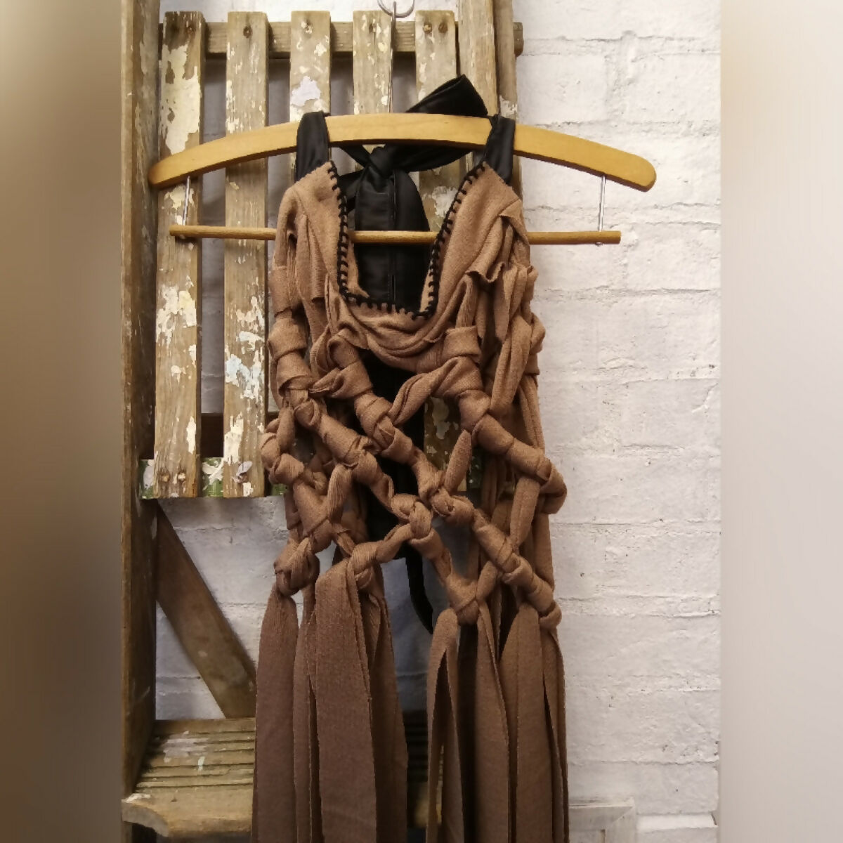 RHIAN JERSEY MACRAME COLLAR