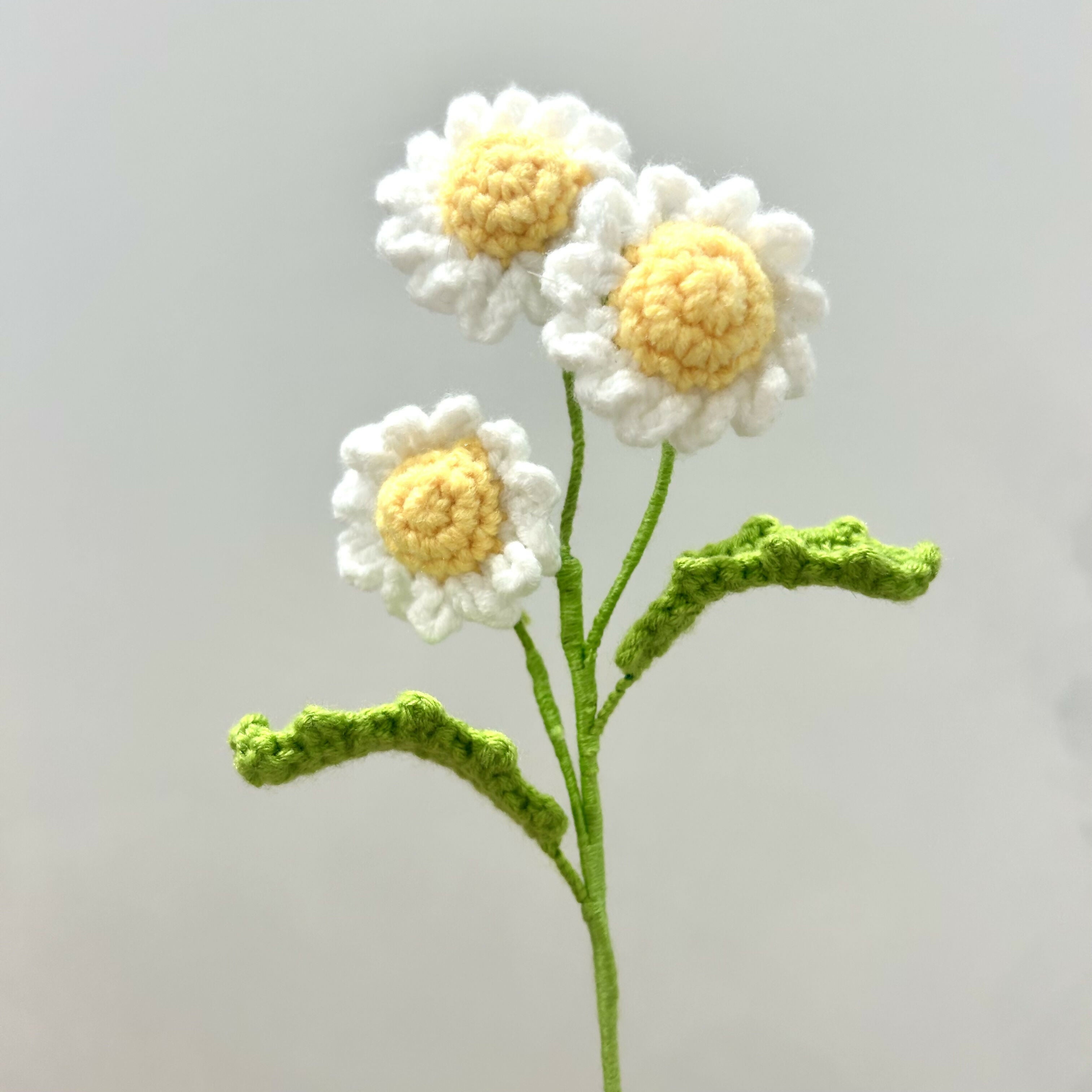 Multi Daisy Stem – Handmade Botanical Yarn Accent