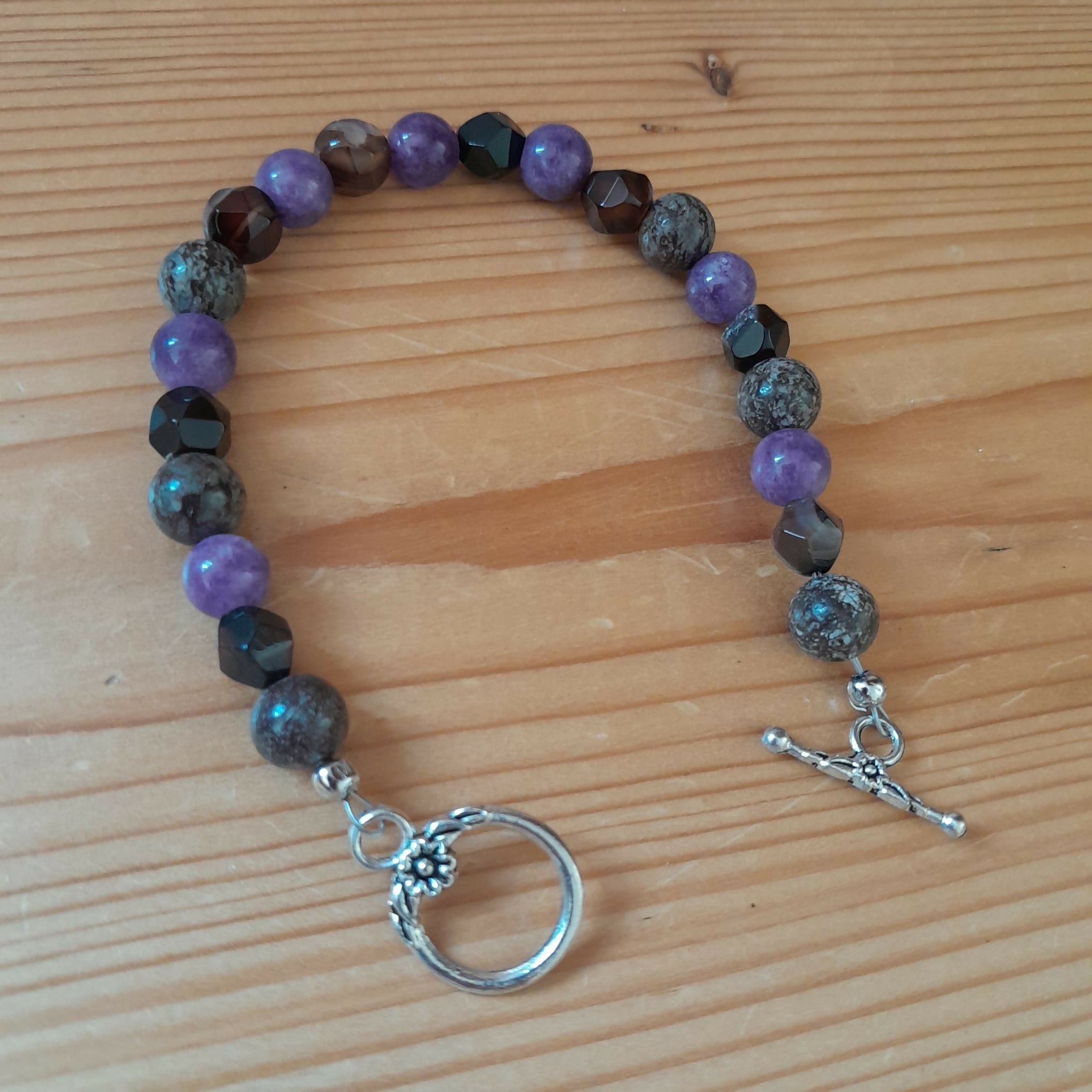 Tibetan Silver toggle Catch Bracelet with Coffee Snowflake Jasper, Faceted Indian Agate and Amethyst.