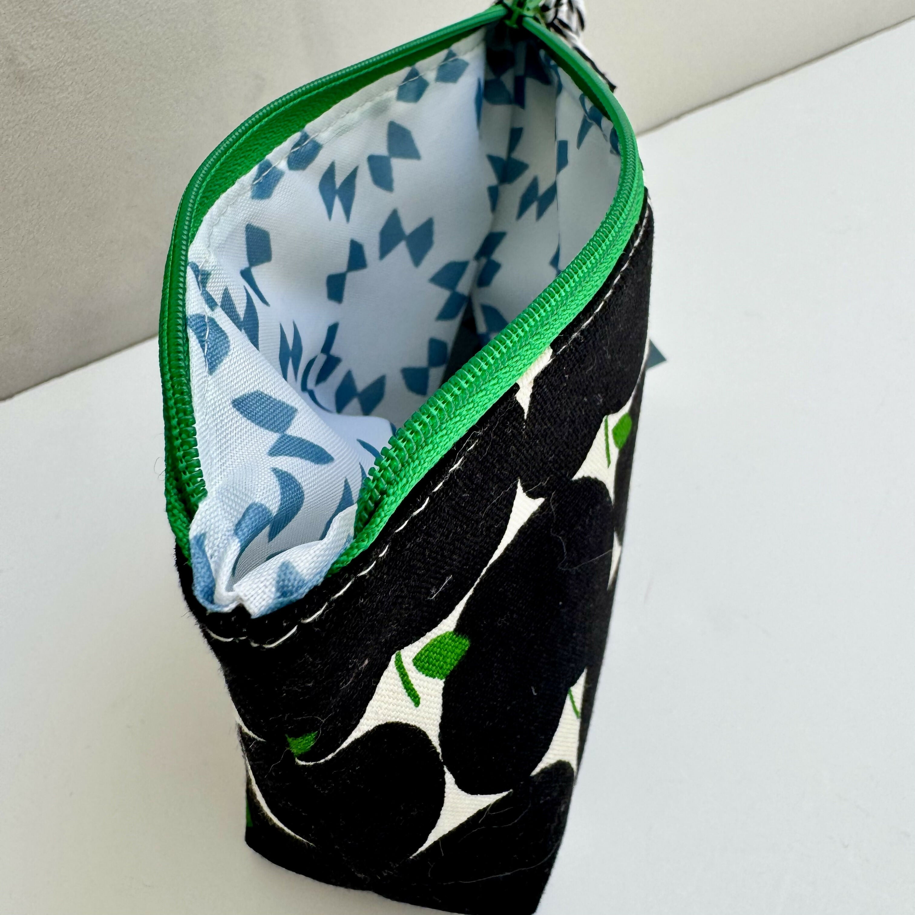 Small Make Up Bag - Modern Apple
