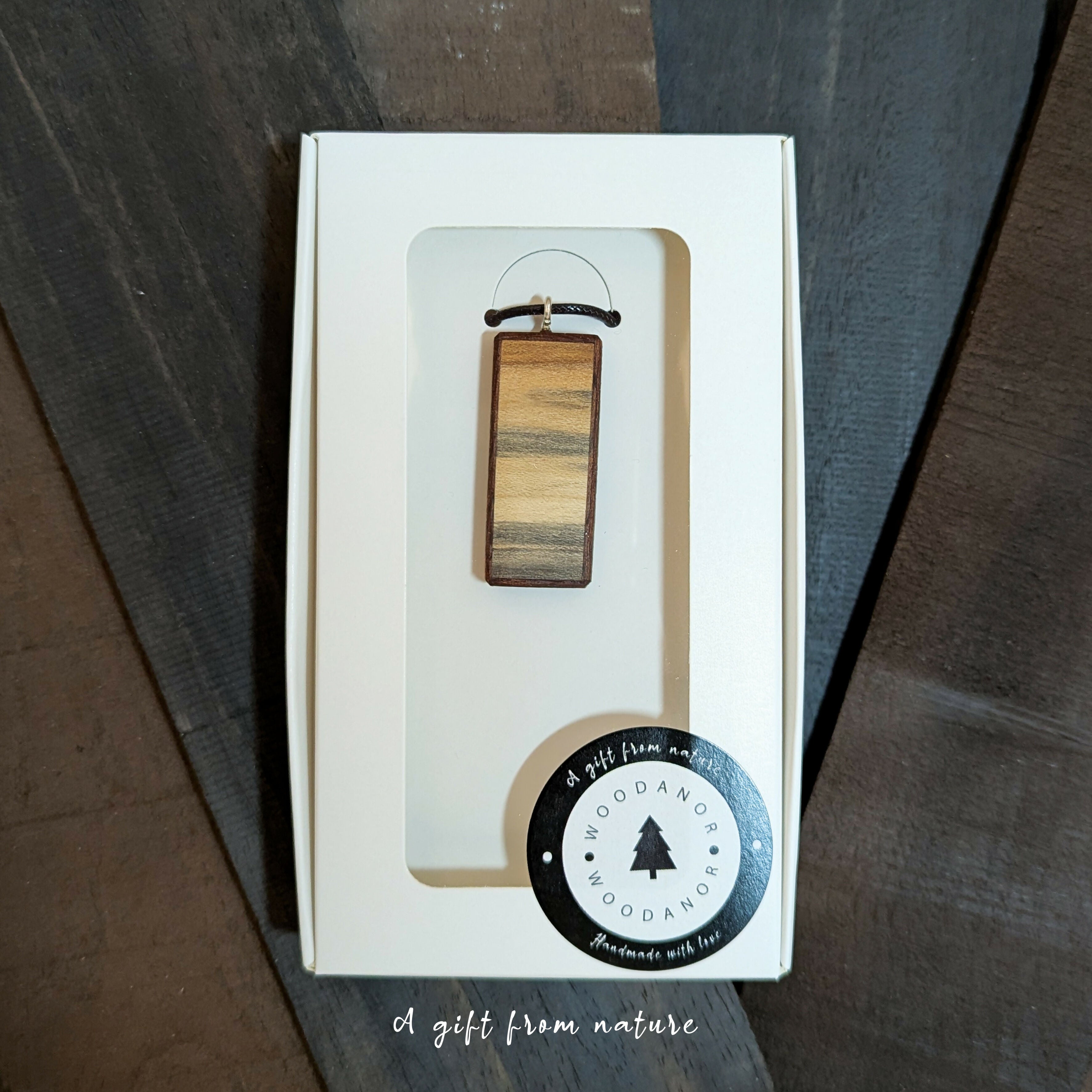 Natural Wood Grain Rectangle Pendant