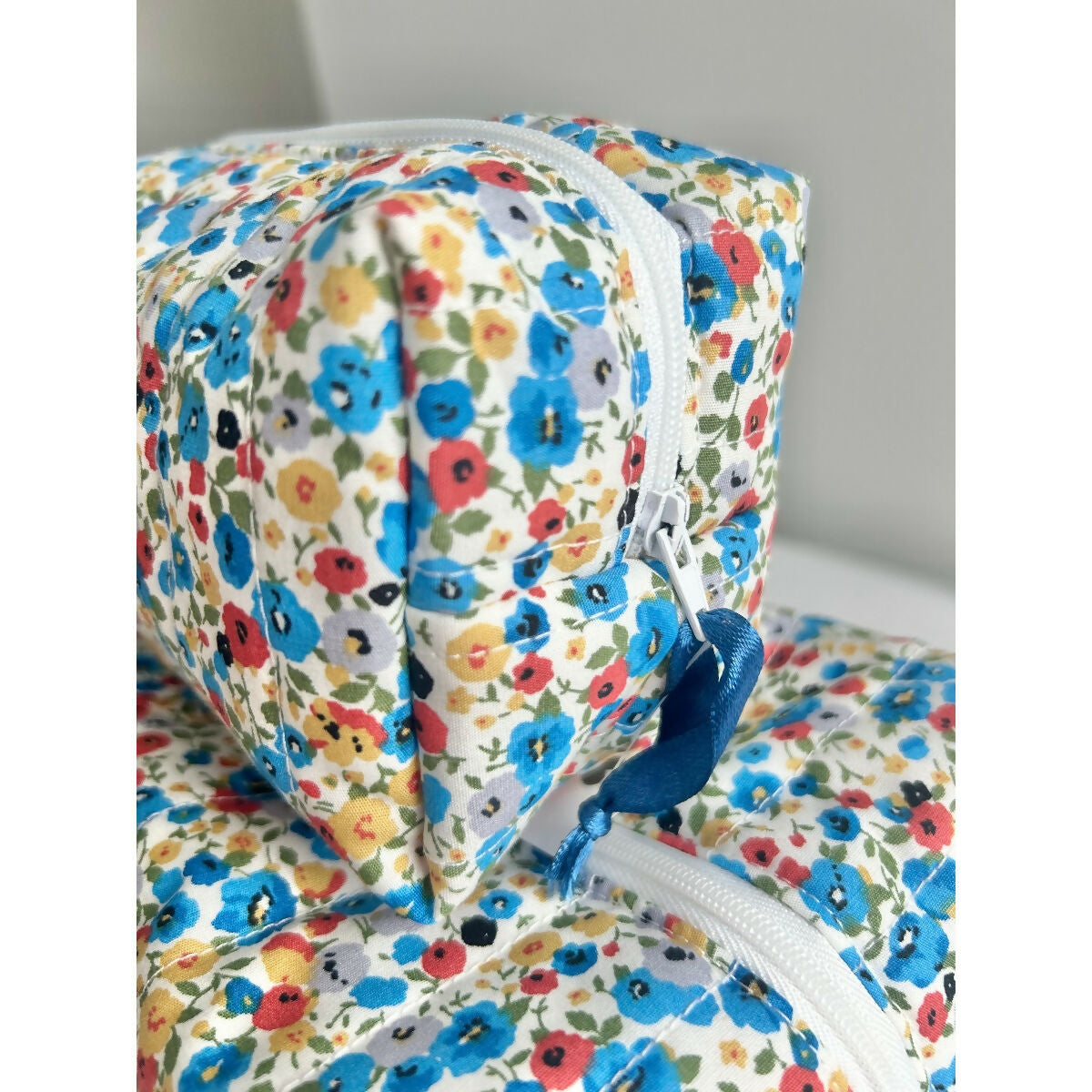 Blue Ditsy Floral Flower Quilted Waterproof Makeup/Toiletry Bag