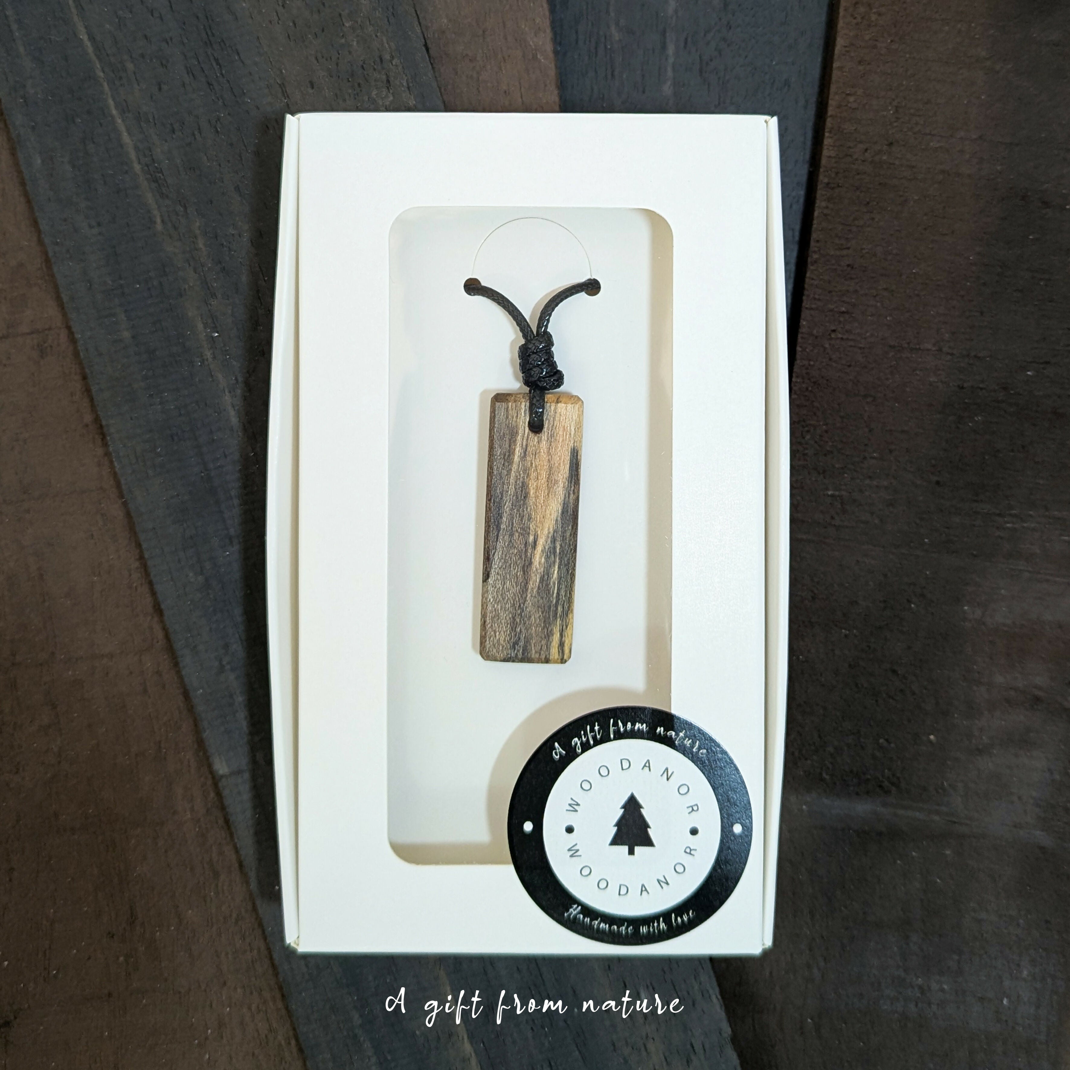 Natural Grain Wood Pendant