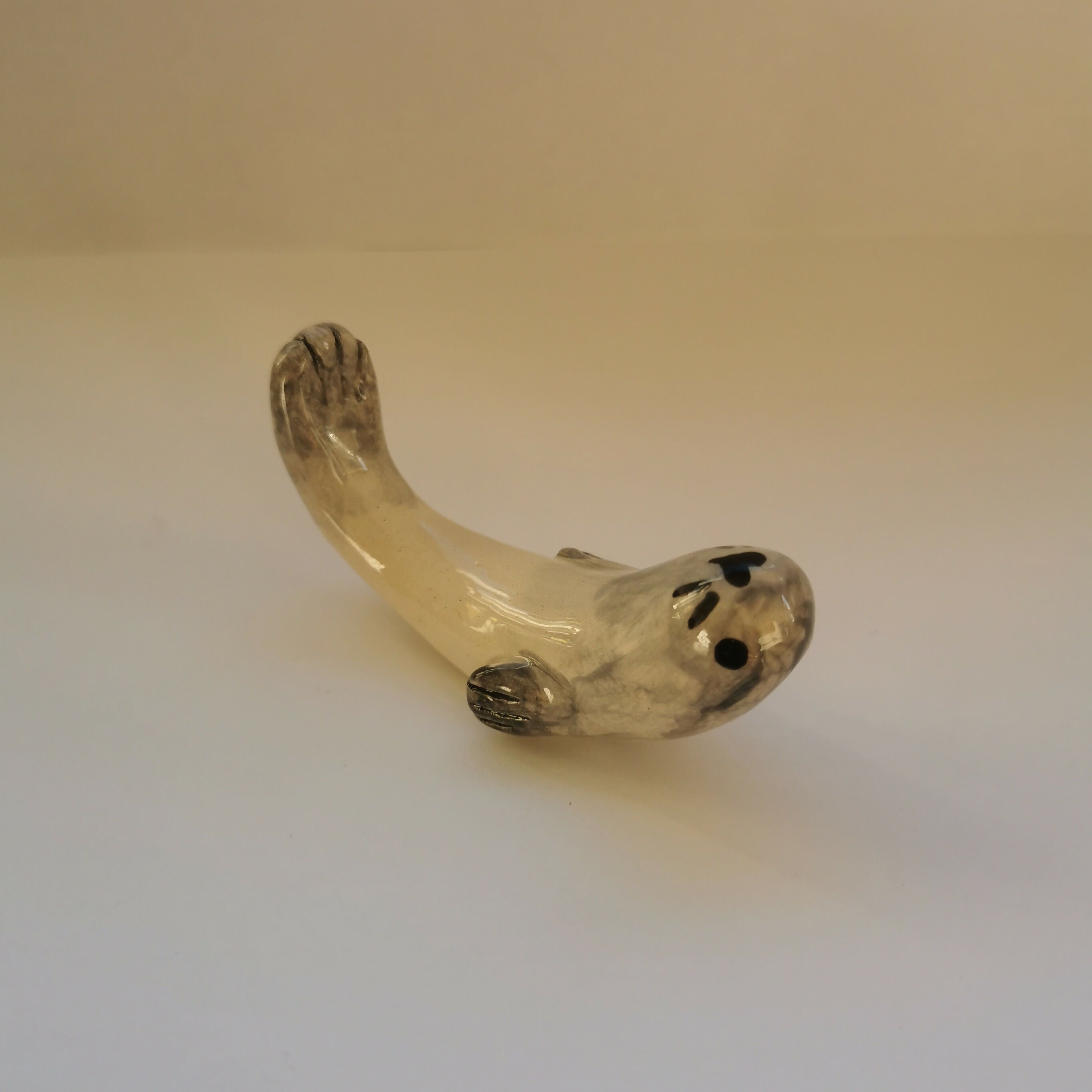 Small Ceramic Seal