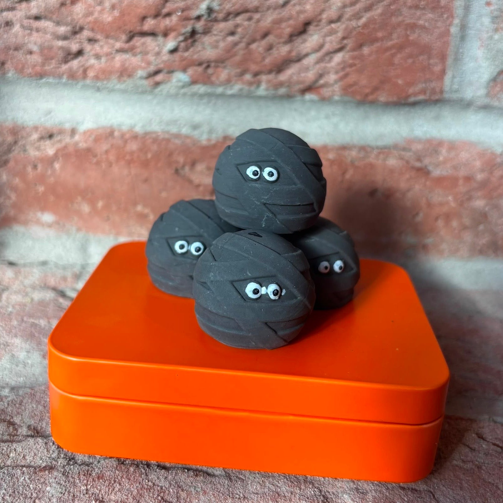 Mini Mummies