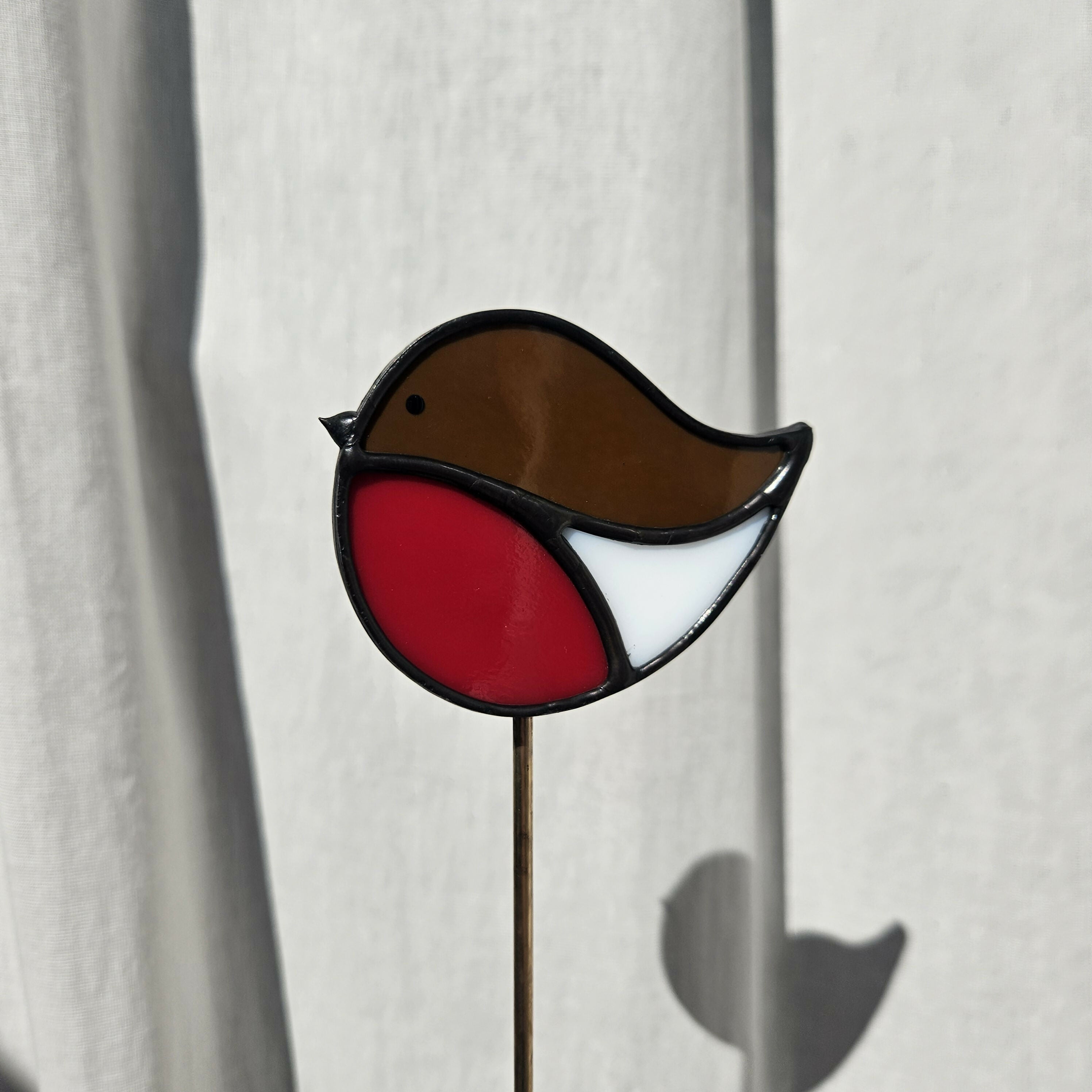 Opaque Red & Brown Robin Stained Glass Plantstake