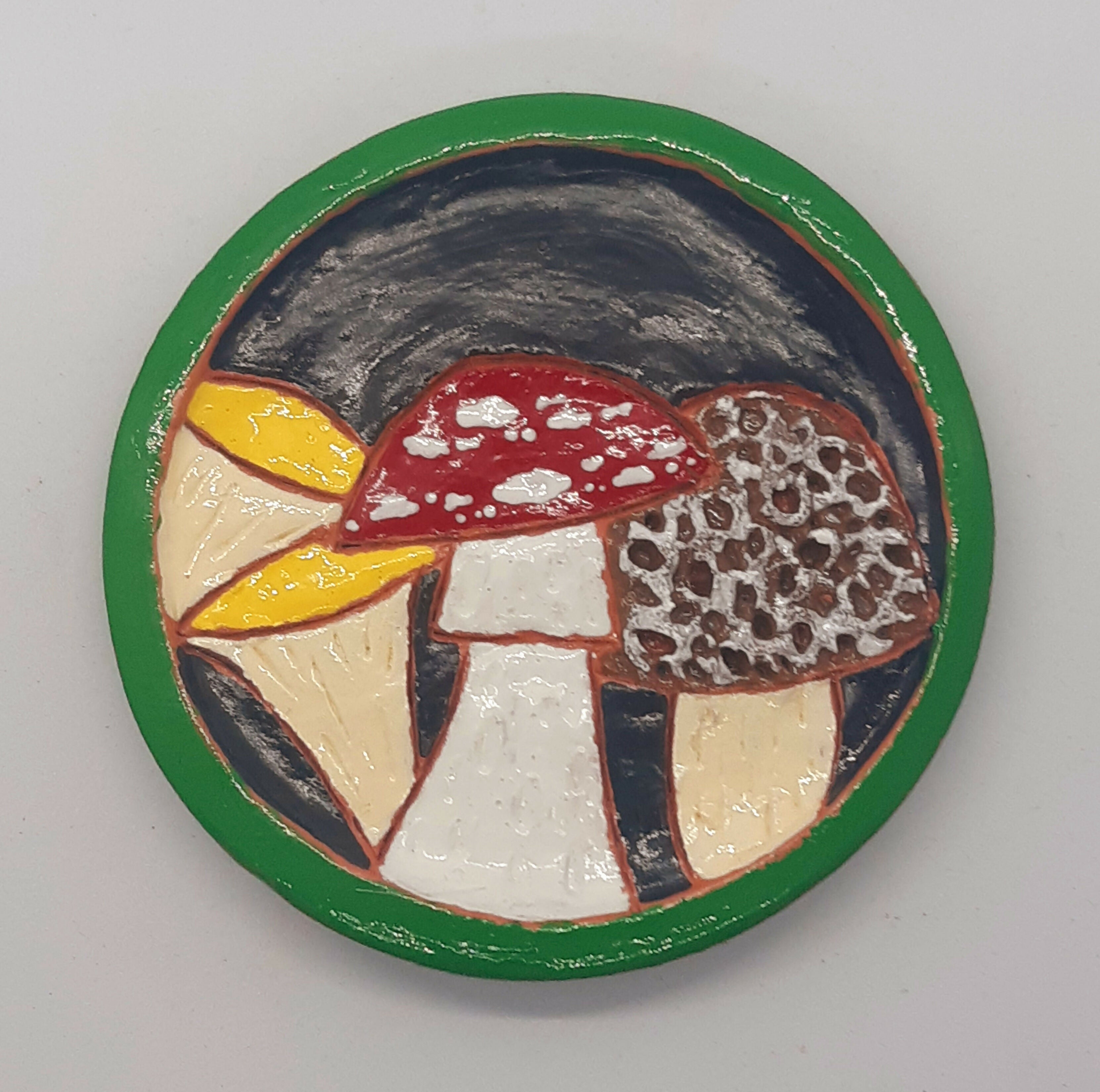 Toadstool Trinket/Jewellery Dish/Art Round Tile (Black background)