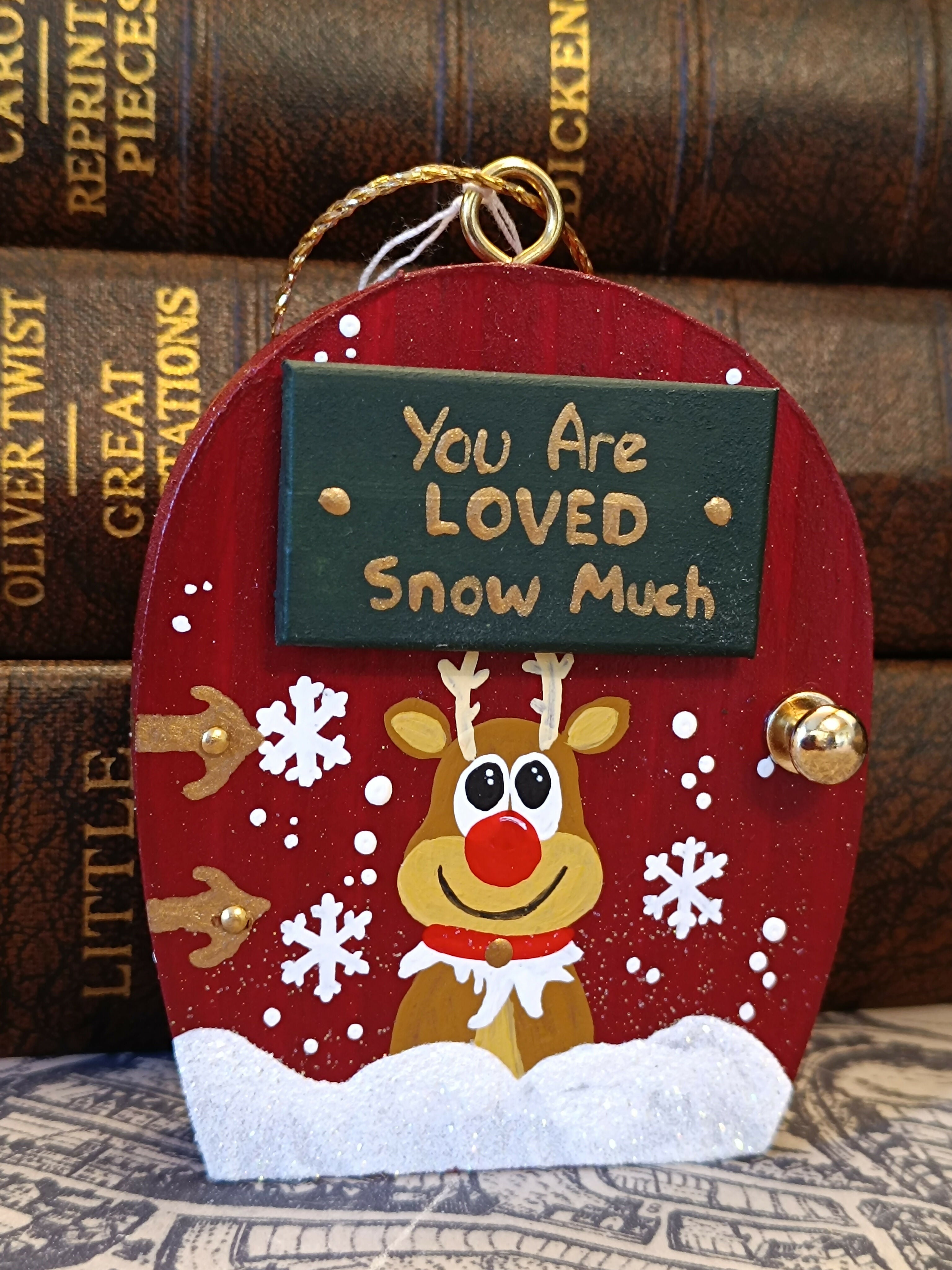 Handmade Wooden Reindeer Door Ornament – "You Are Loved Snow Much" Cute Christmas Tree Decoration & Festive Keepsake Gift